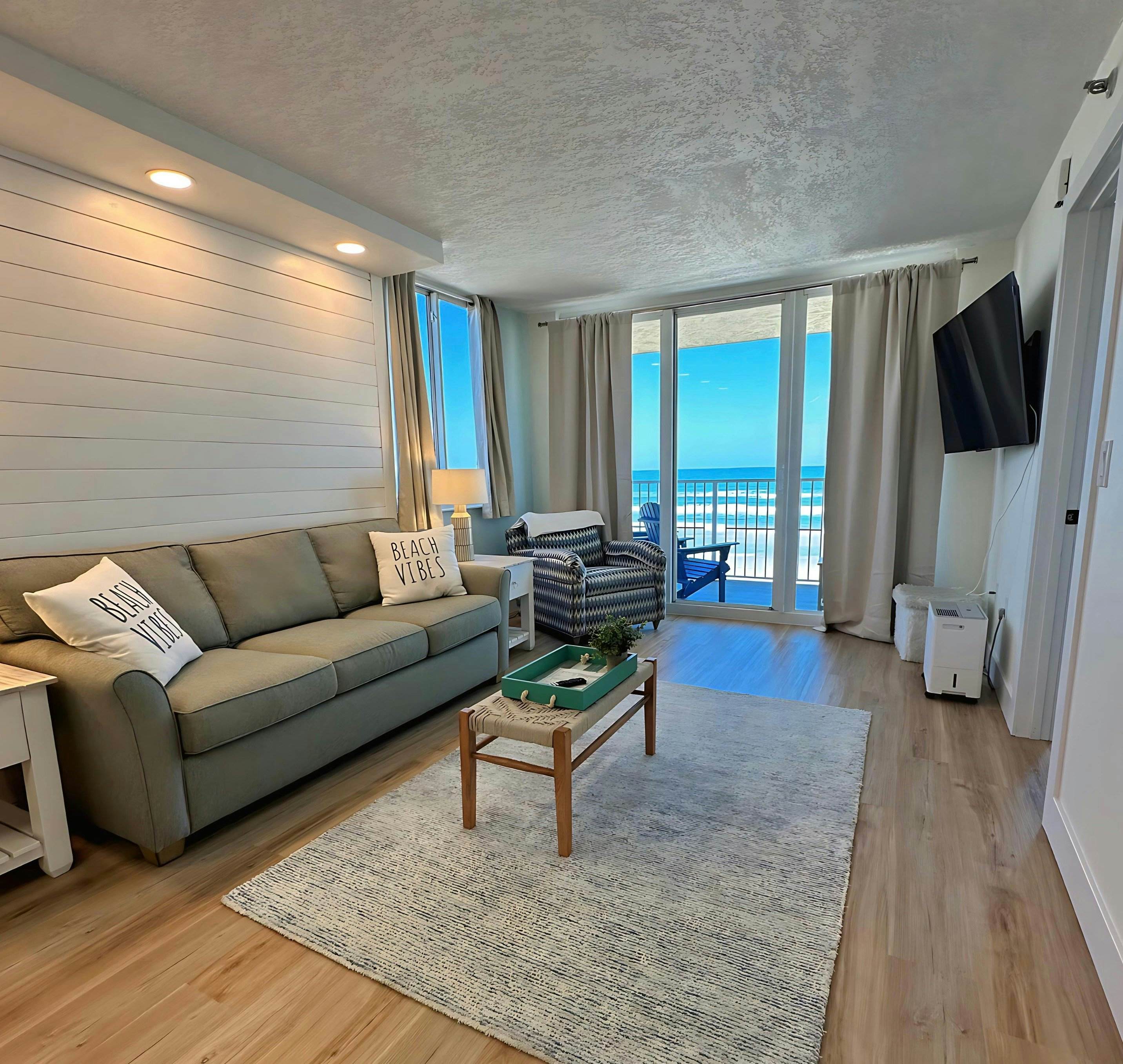 Oceania Beach Club 406