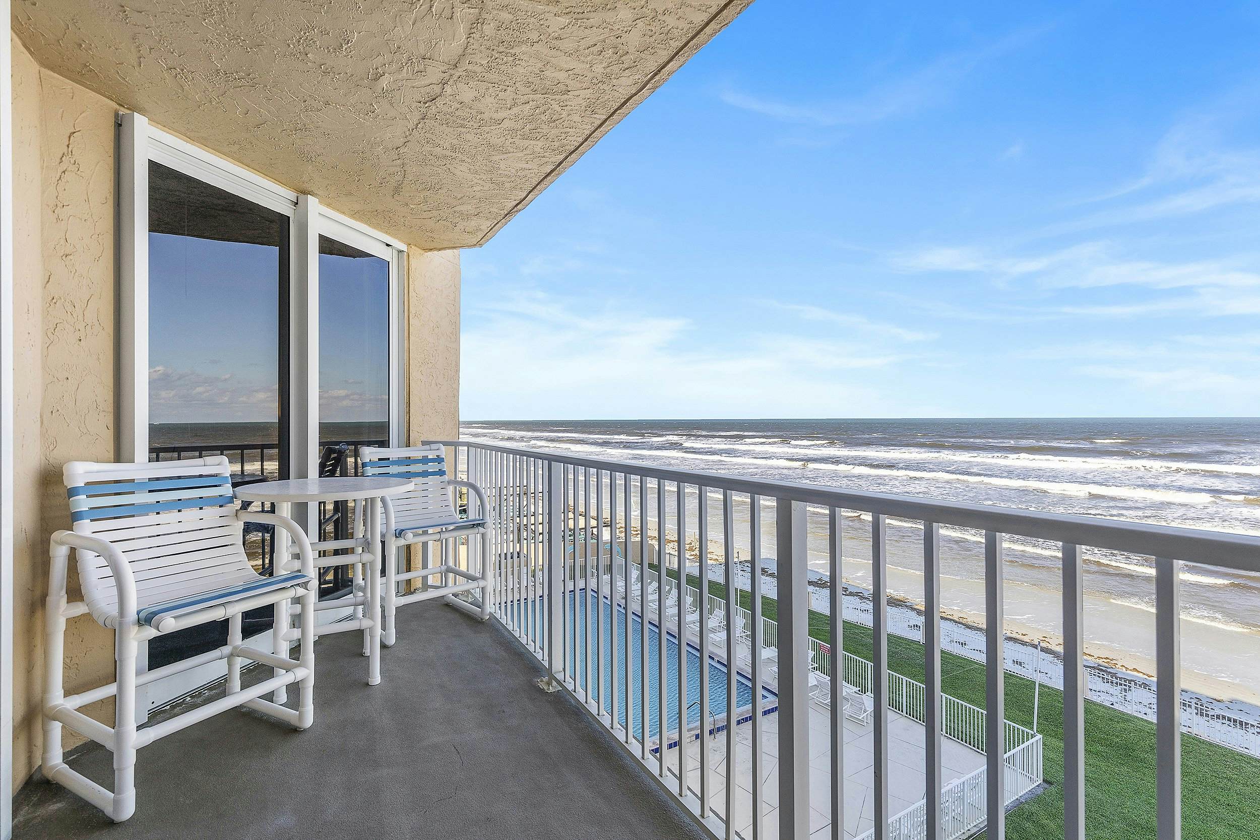 Oceania Beach Club 403