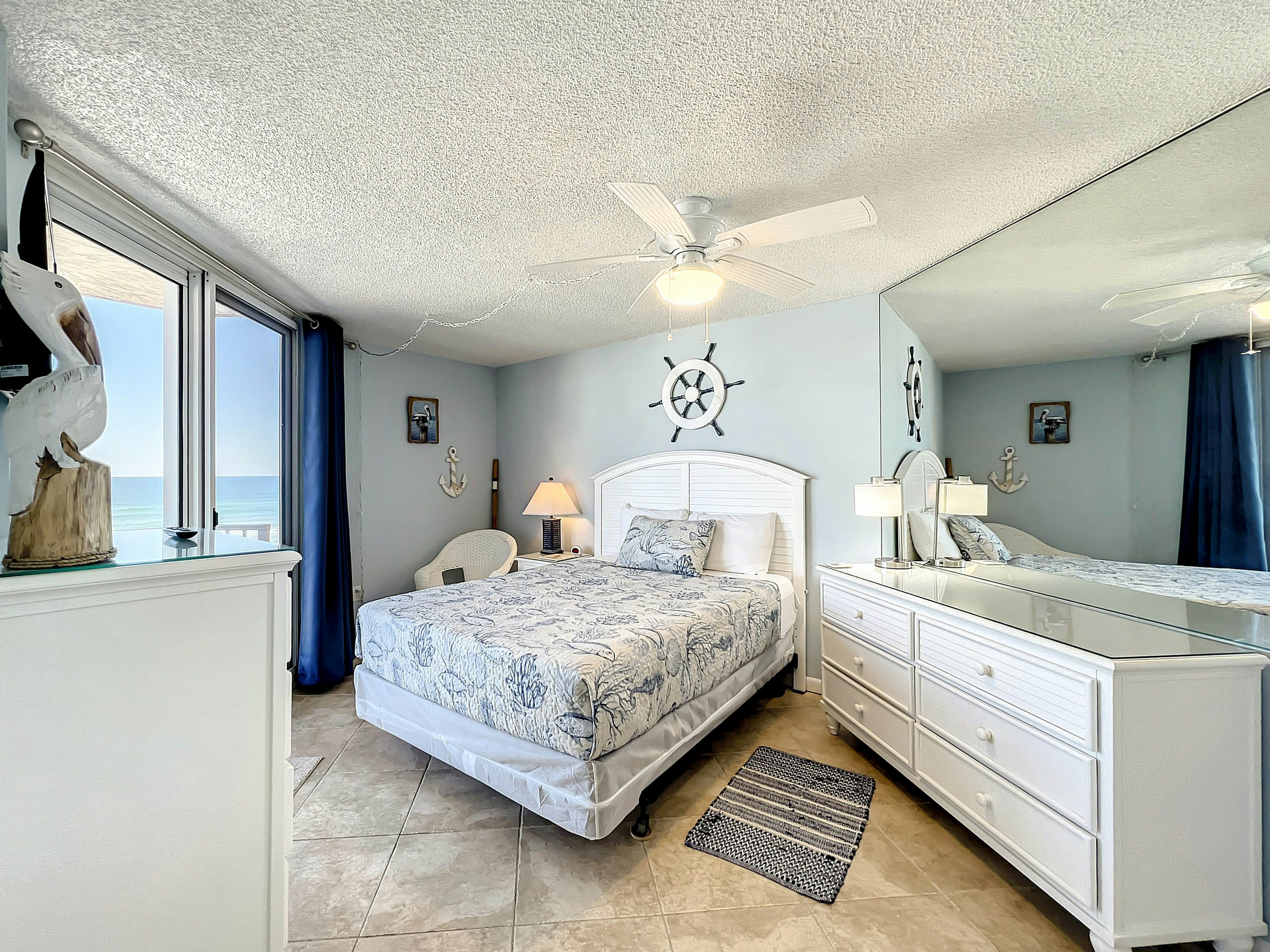 Oceania Beach Club 306