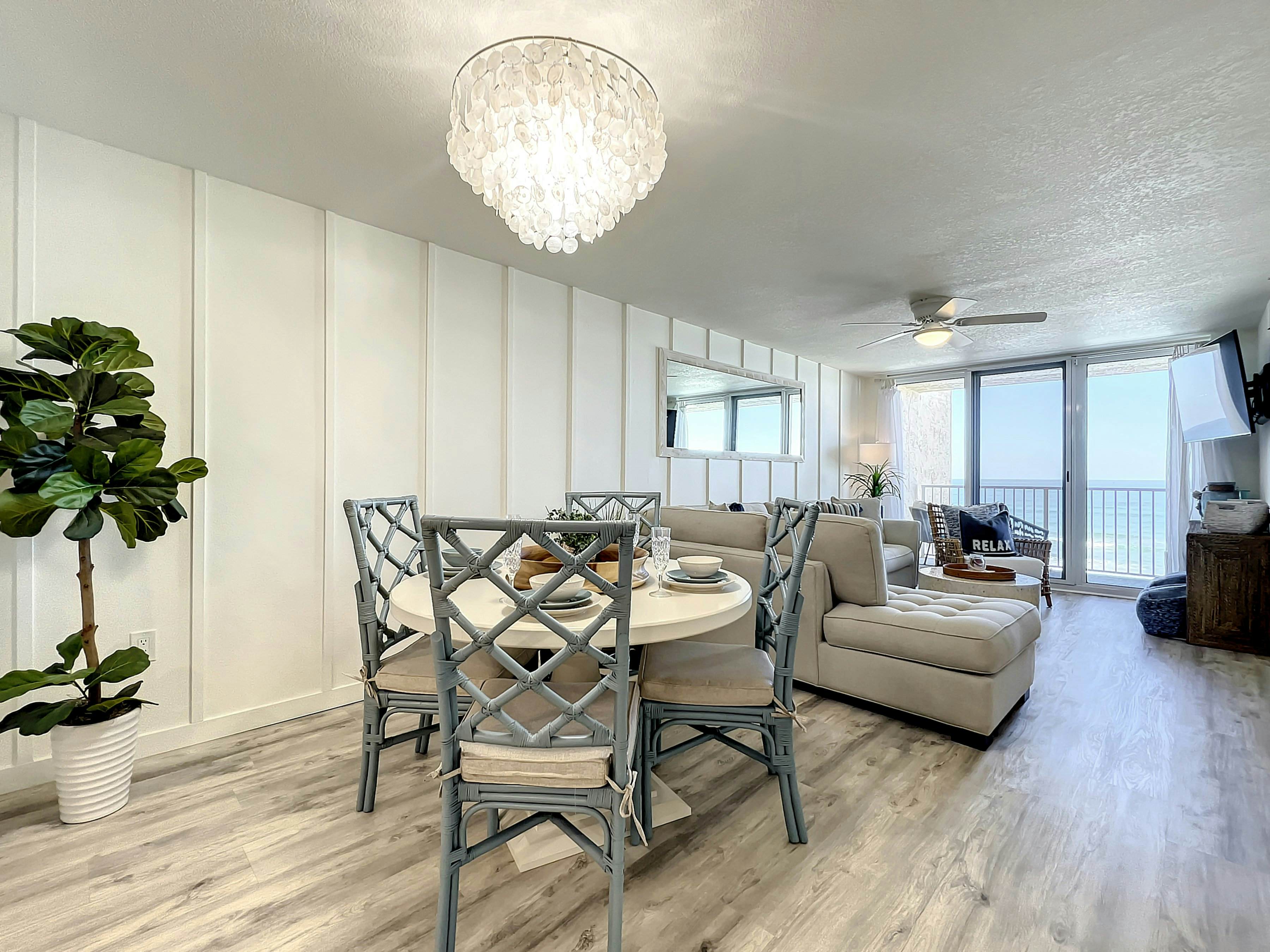 Oceania Beach Club 305