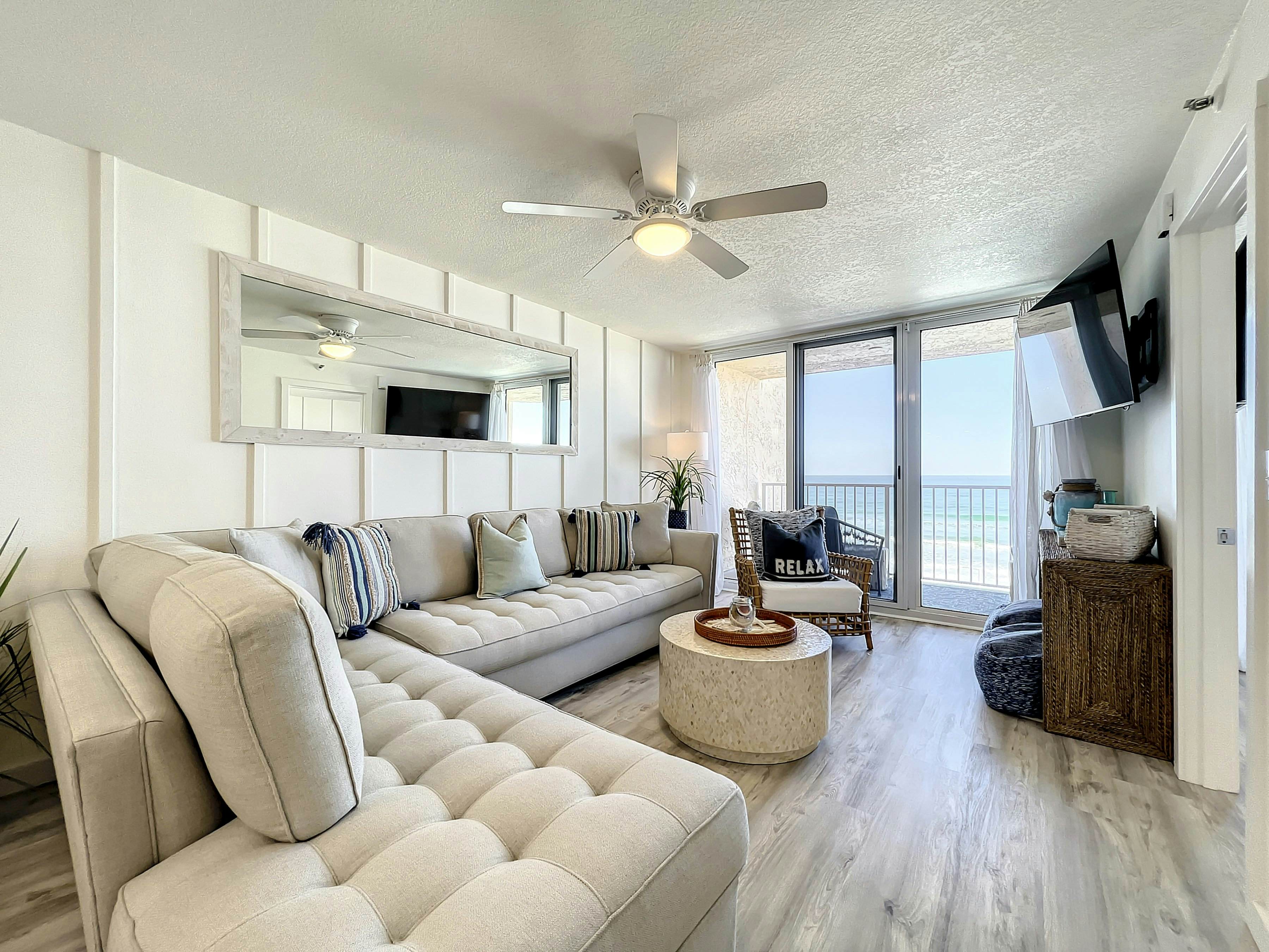 Oceania Beach Club 305