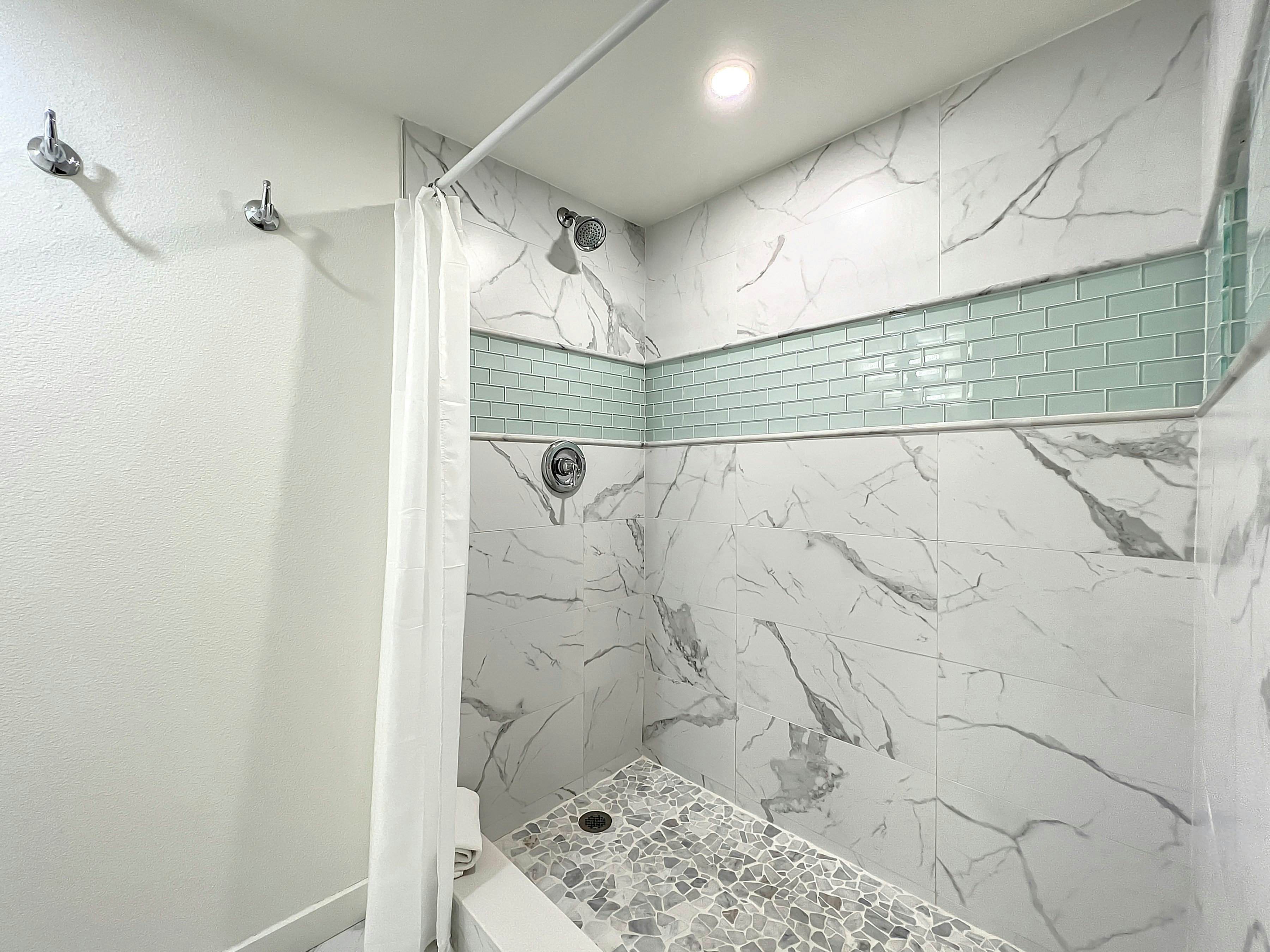 Oceania Beach Club 305