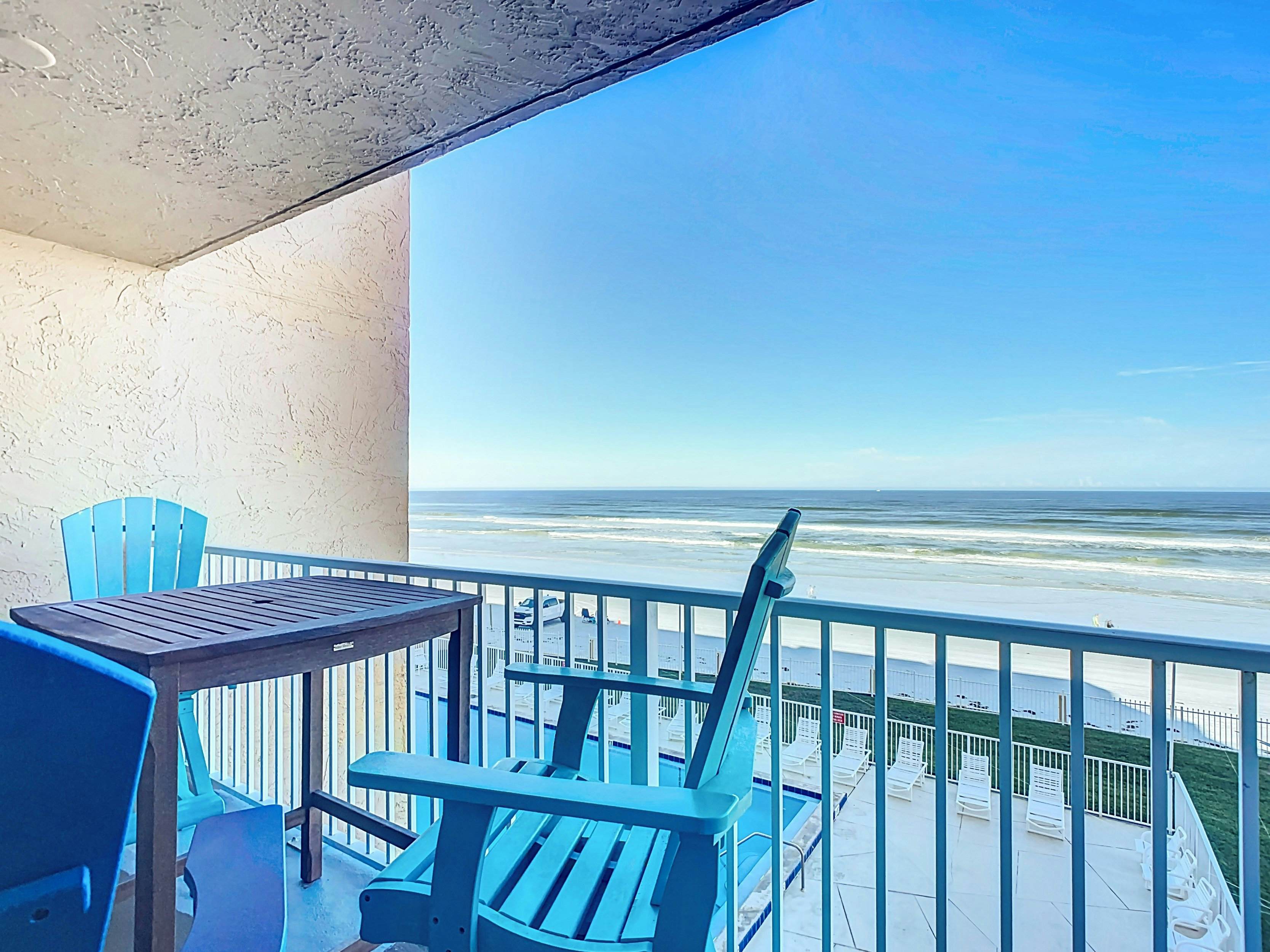 Oceania Beach Club 304