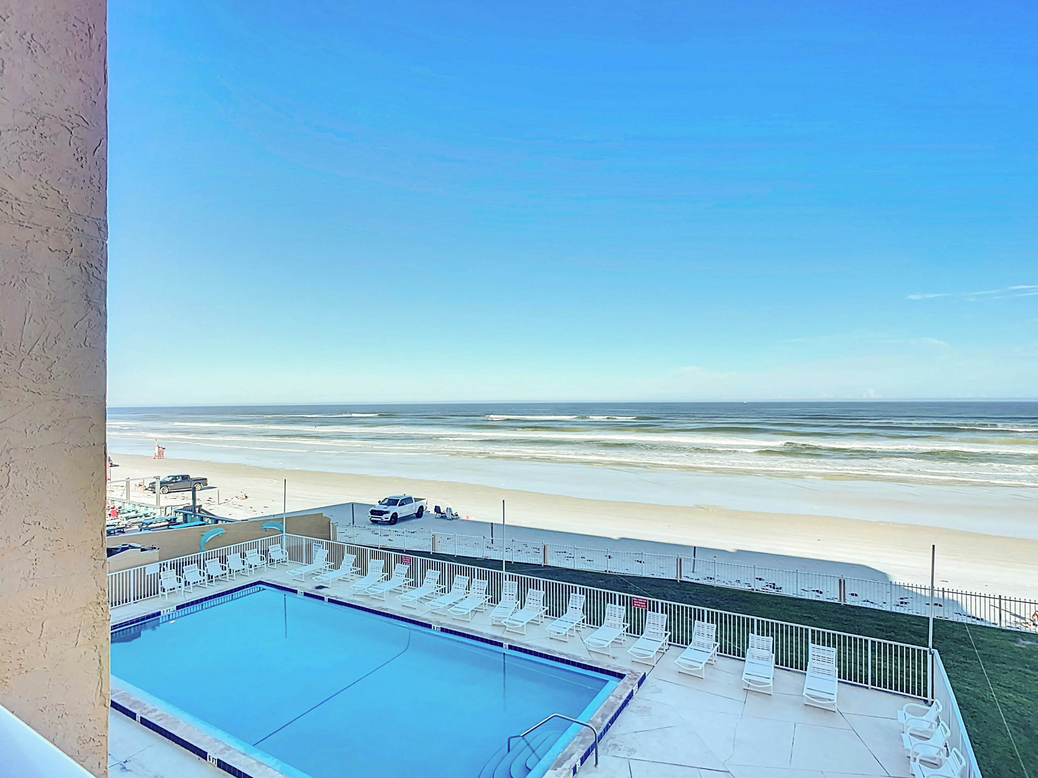 Oceania Beach Club 304