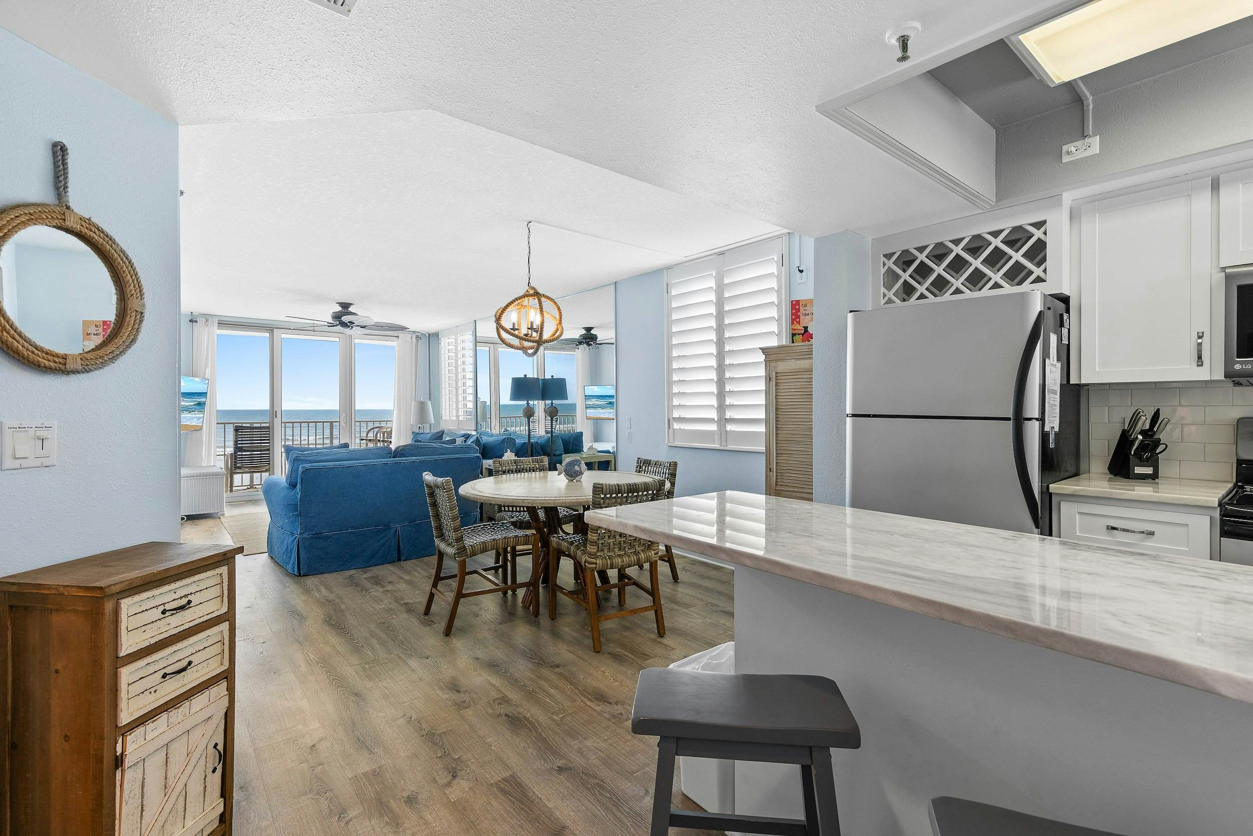 Oceania Beach Club 301