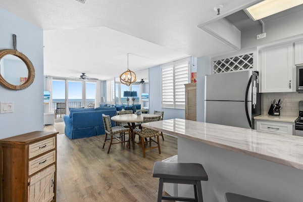 Updated Oceanfront Condo! Pool, Beach & steps from Flagler Ave