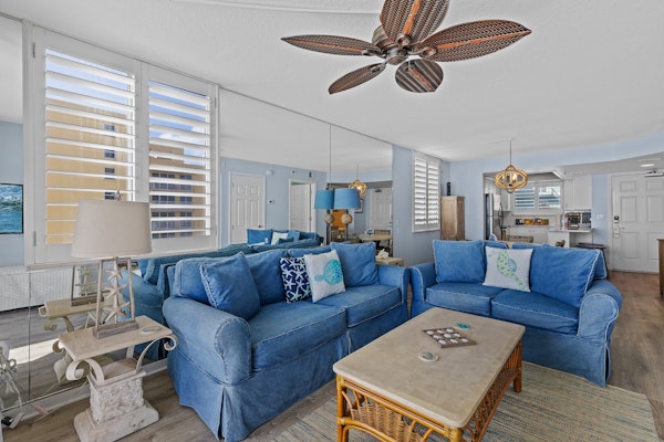 Updated Oceanfront Condo! Pool, Beach & steps from Flagler Ave