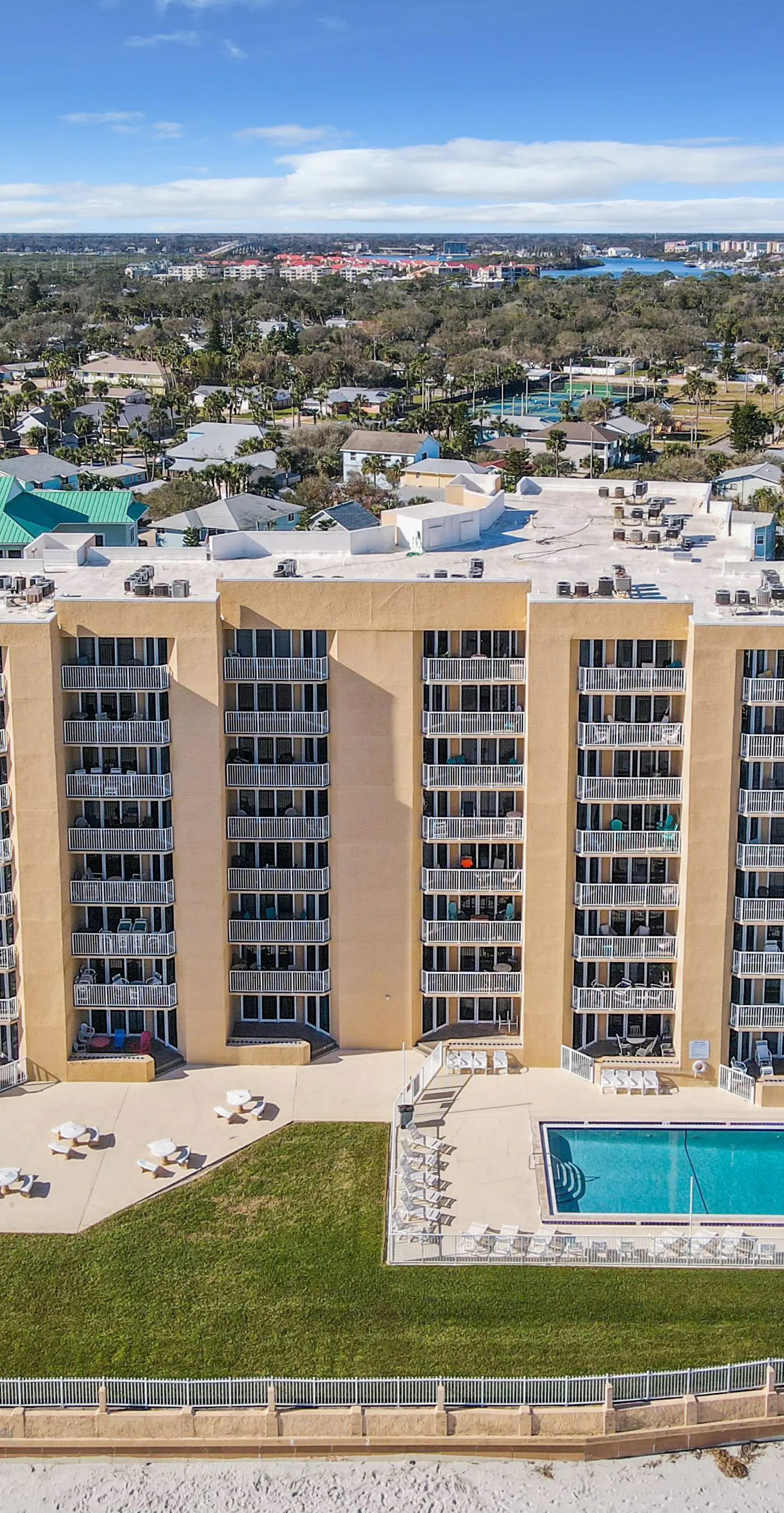 Oceania Beach Club 205