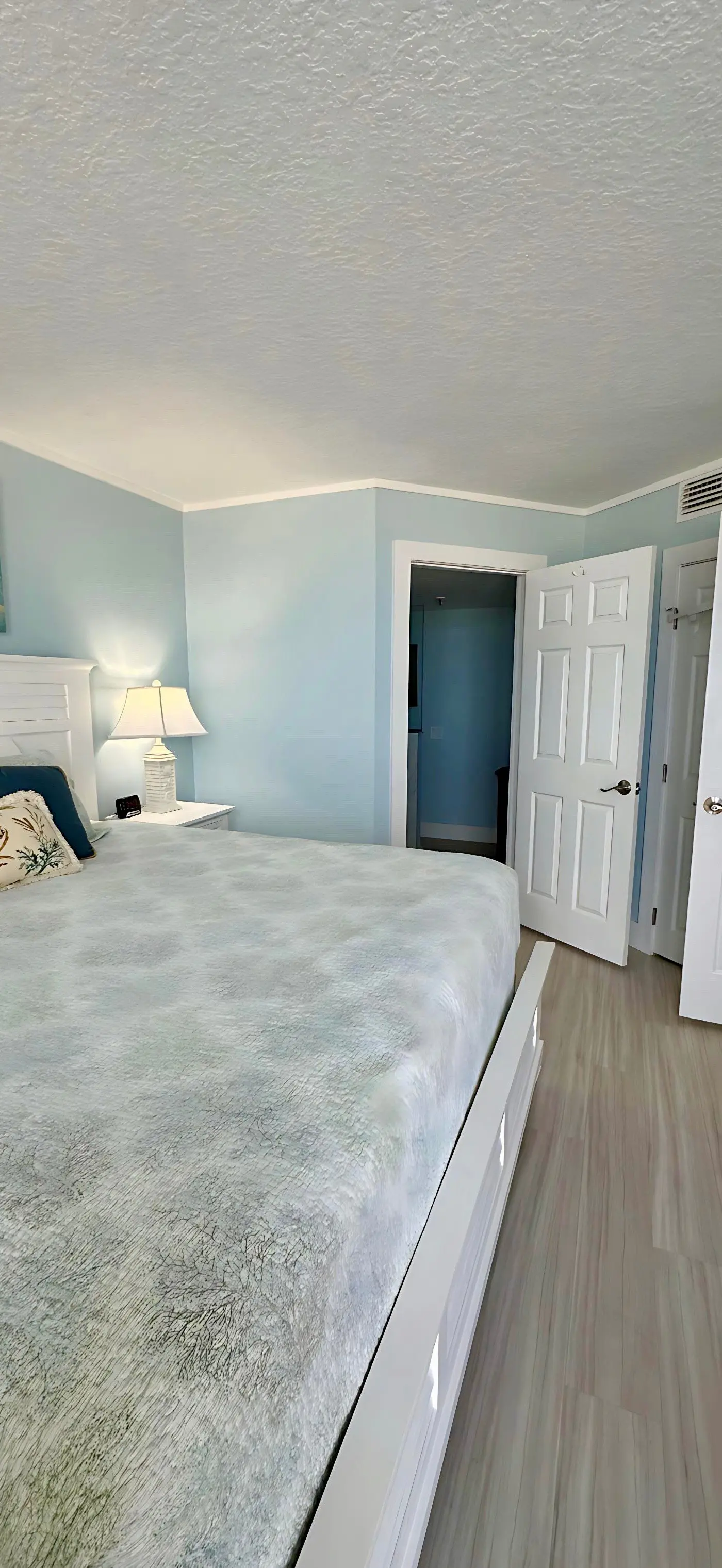 Oceania Beach Club 205