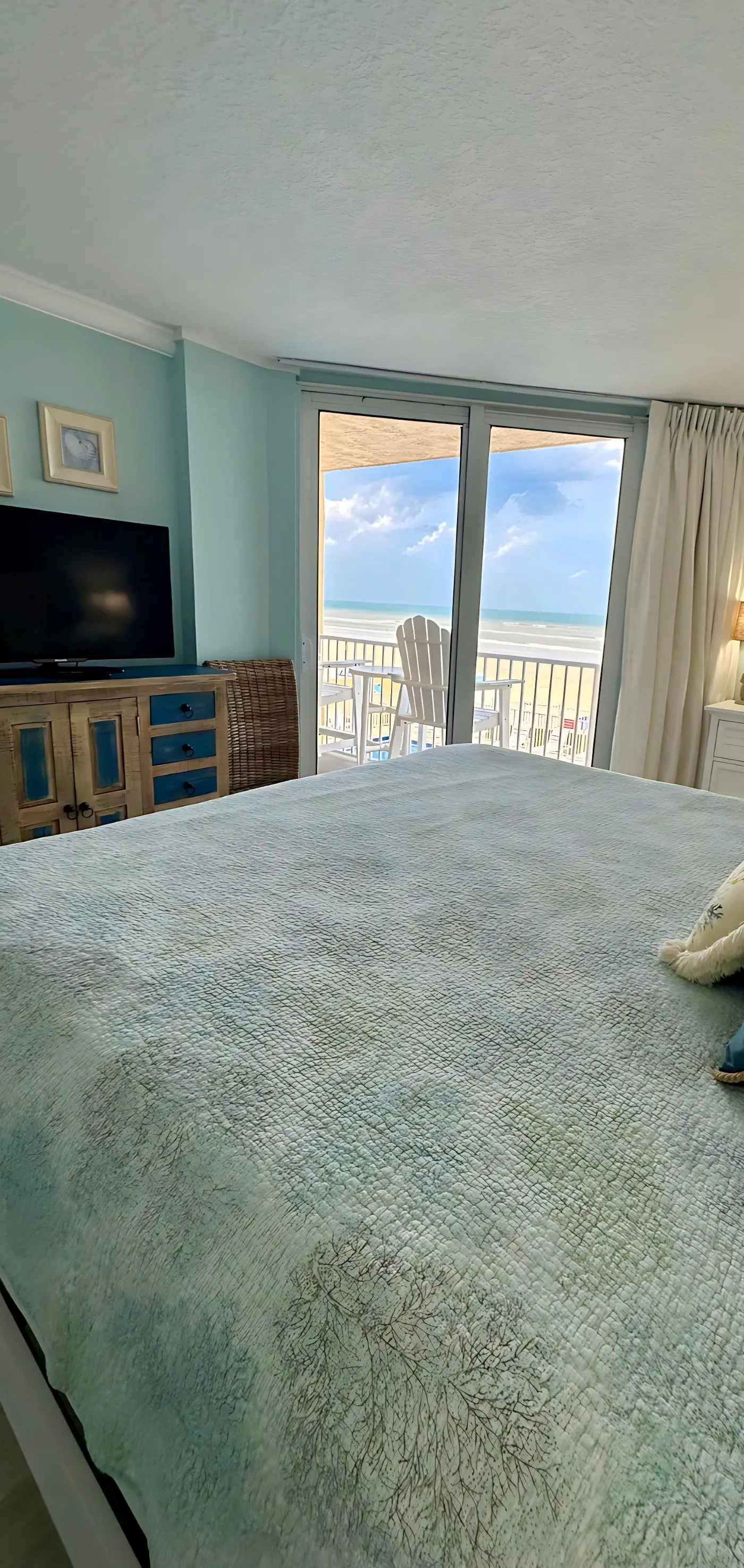 Oceania Beach Club 205