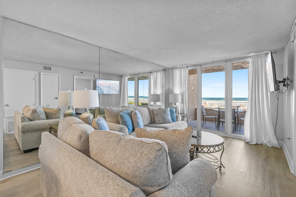 Updated Ground Floor OceanFront Condo, Walk to Flagler Ave