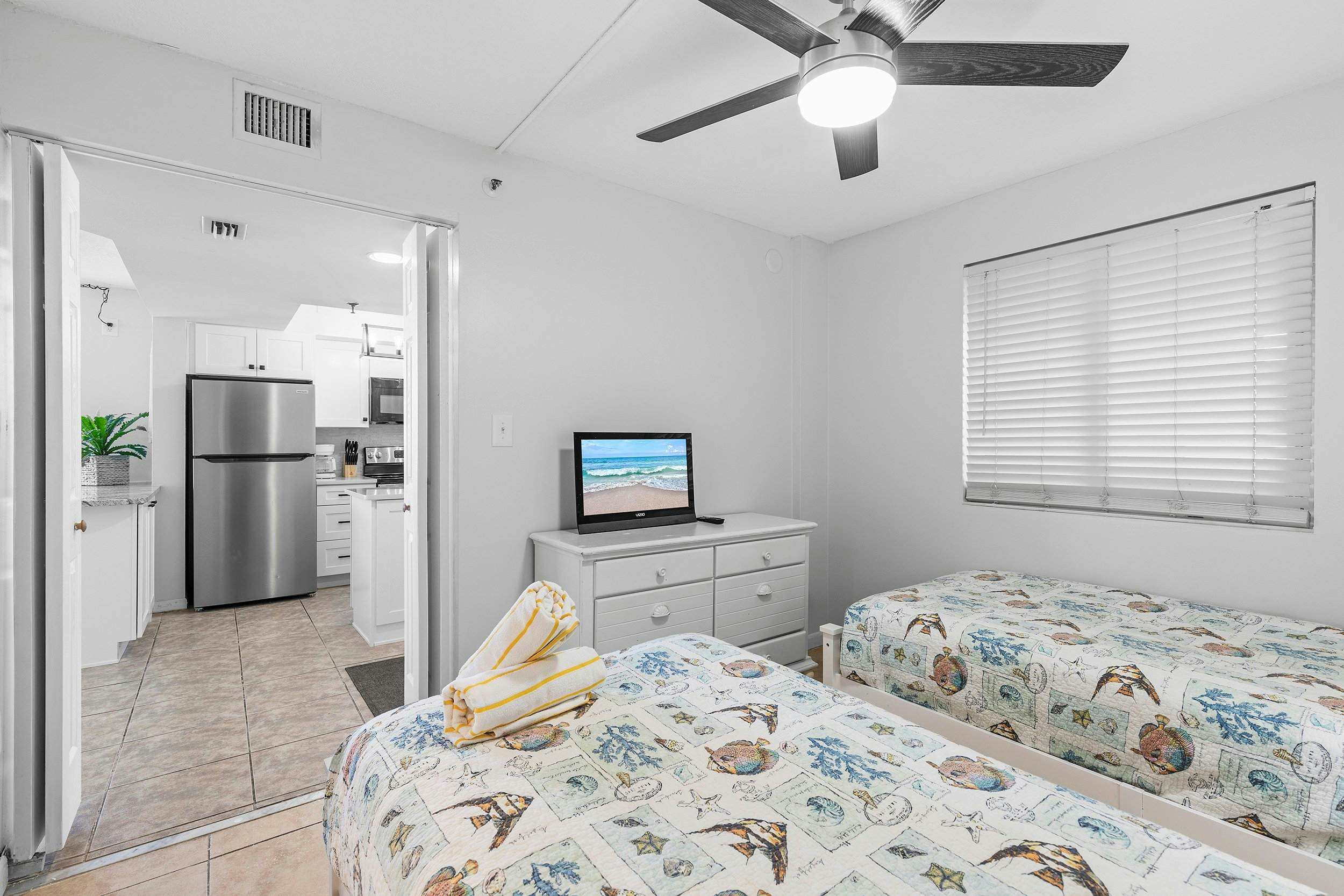 Oceania Beach Club 101