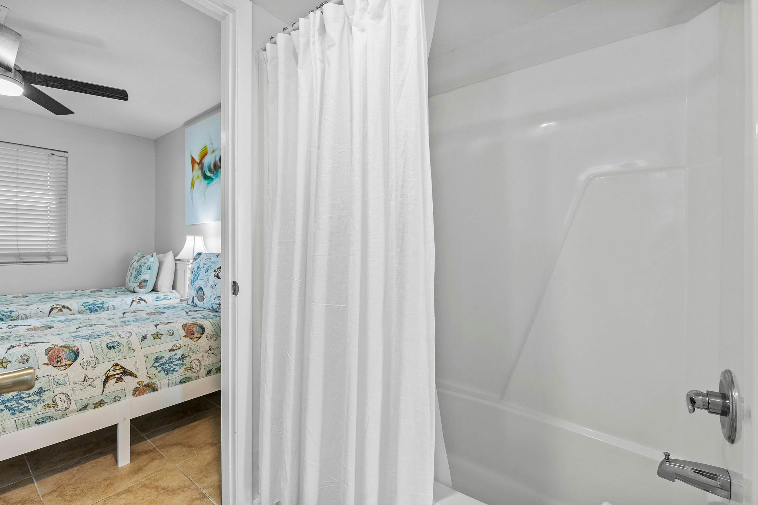 Oceania Beach Club 101