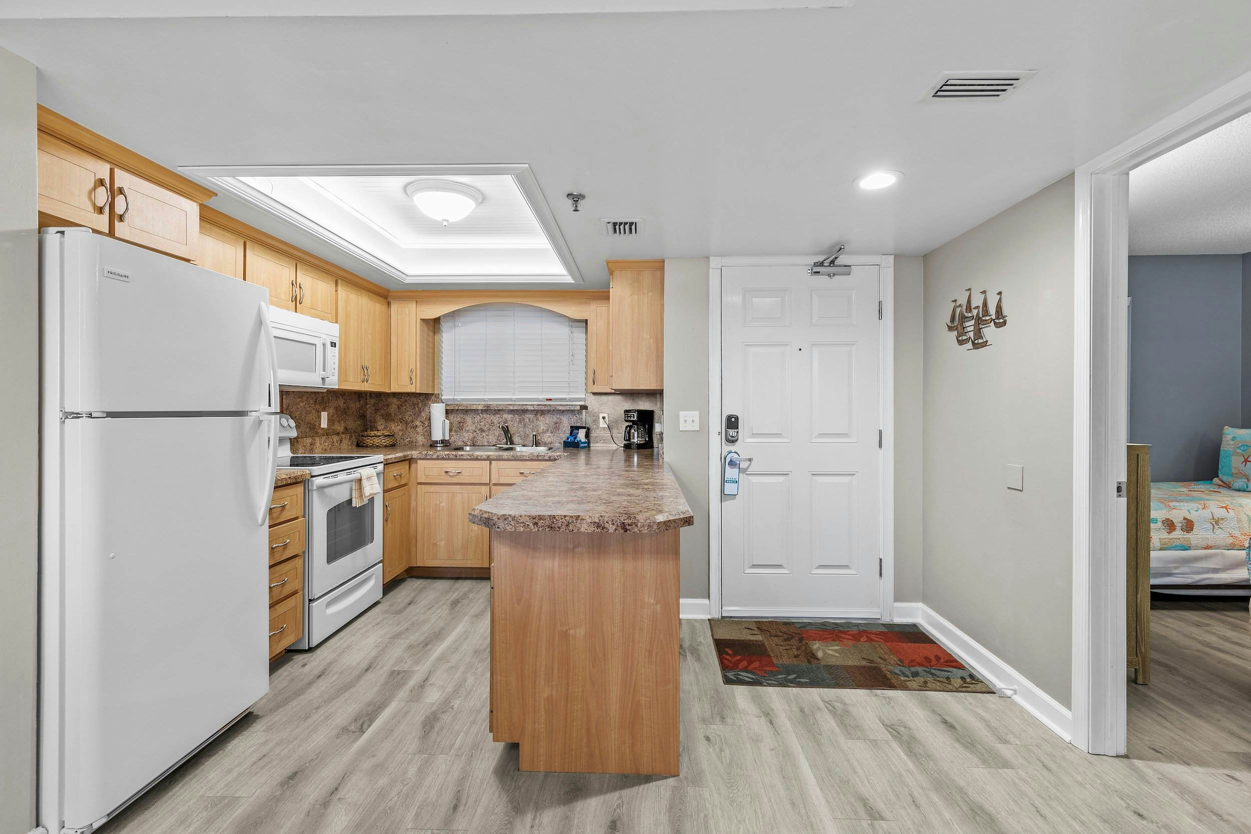 Oceania Beach Club 207