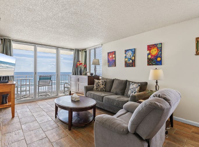 Oceania Beach Club 601