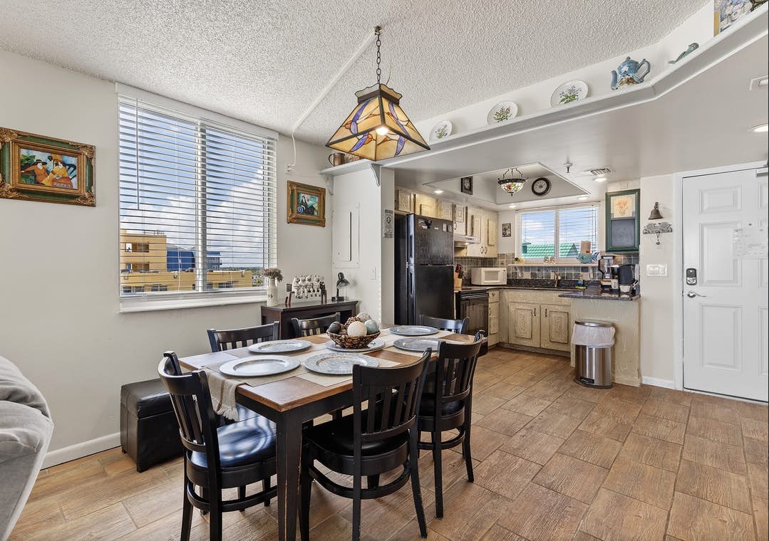 Oceania Beach Club 601