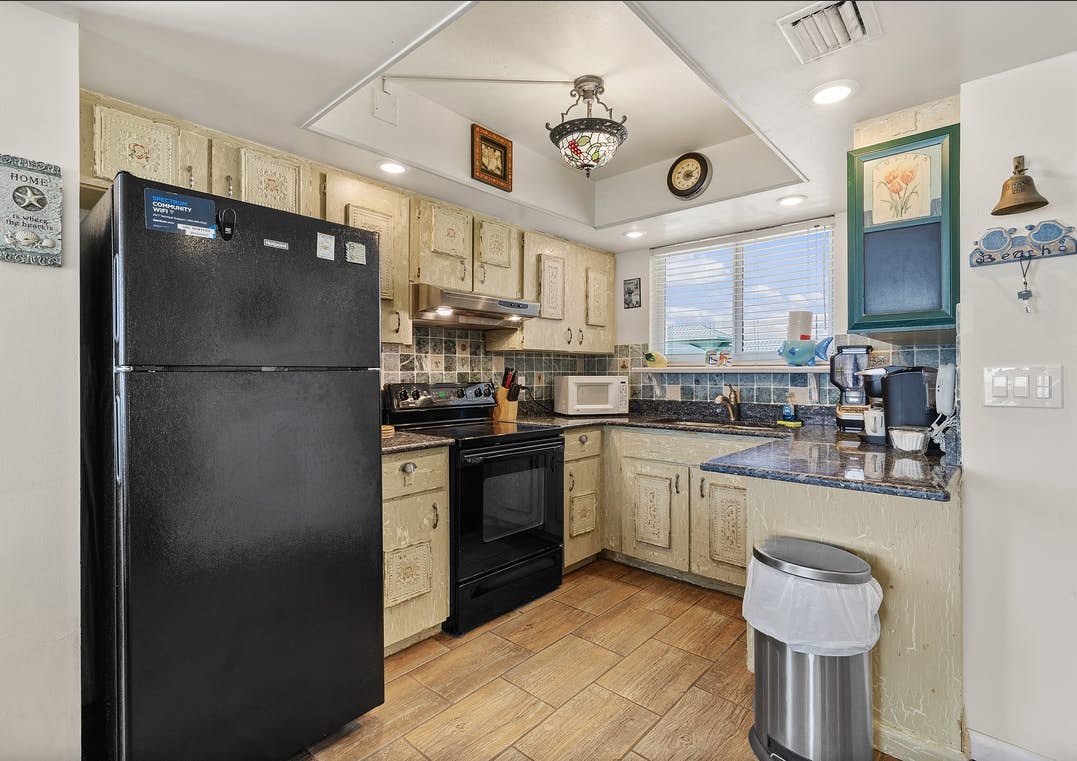 Oceania Beach Club 601