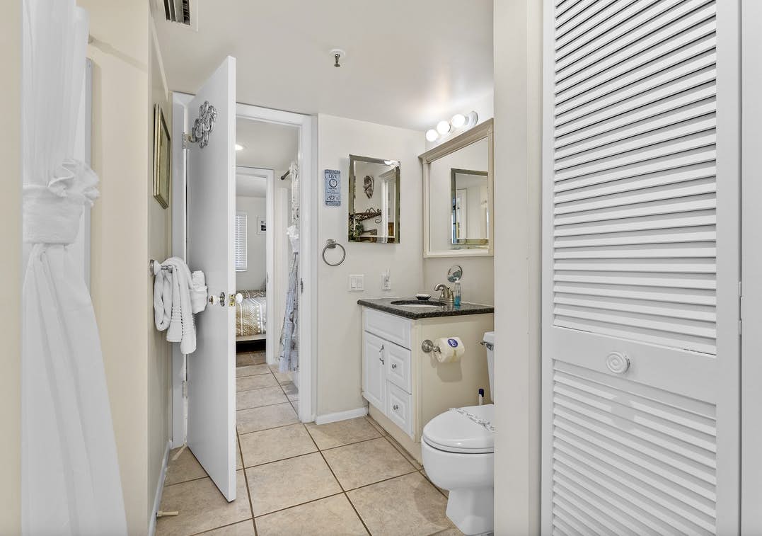 Oceania Beach Club 601