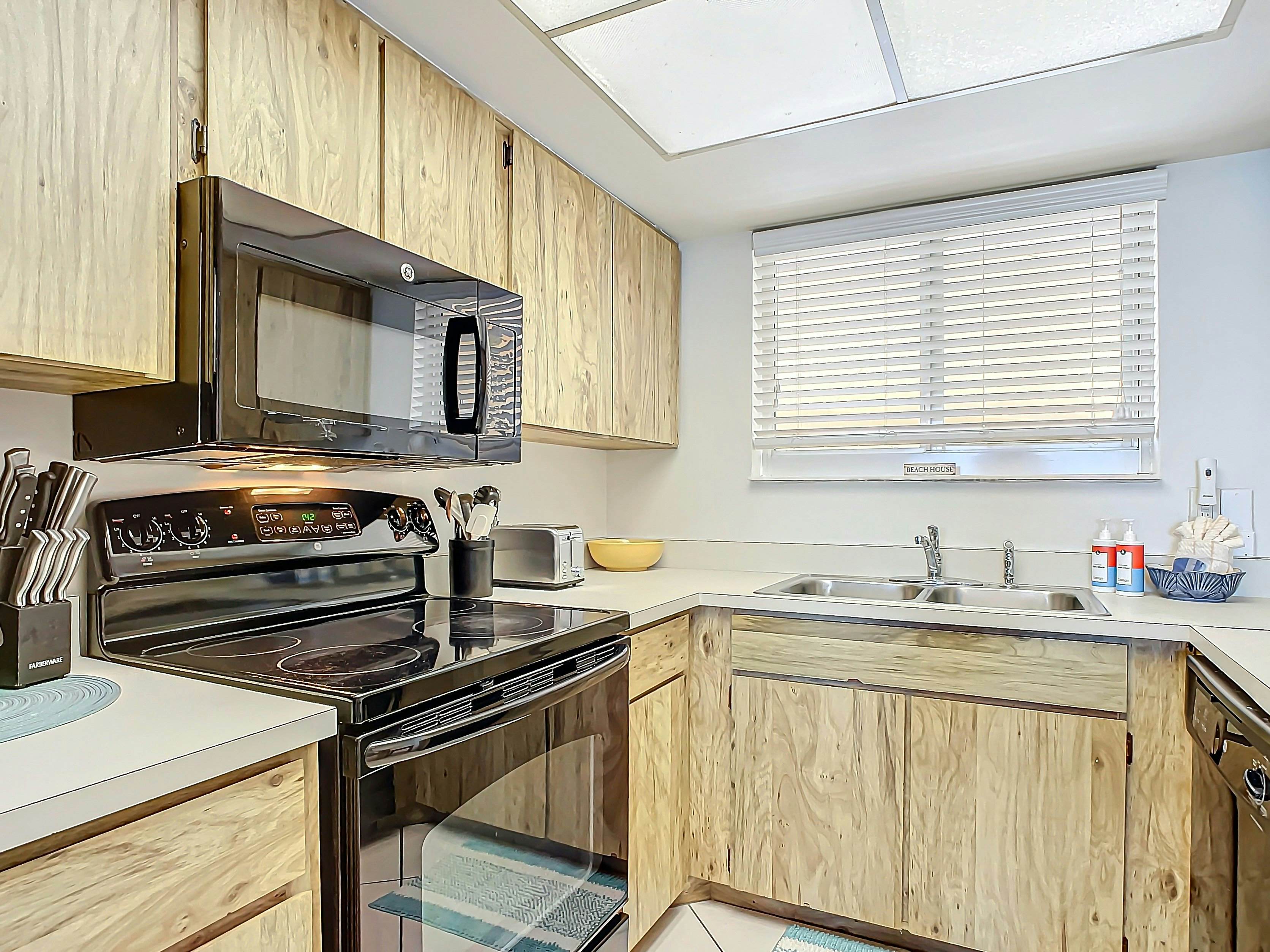 Oceania Beach Club 203