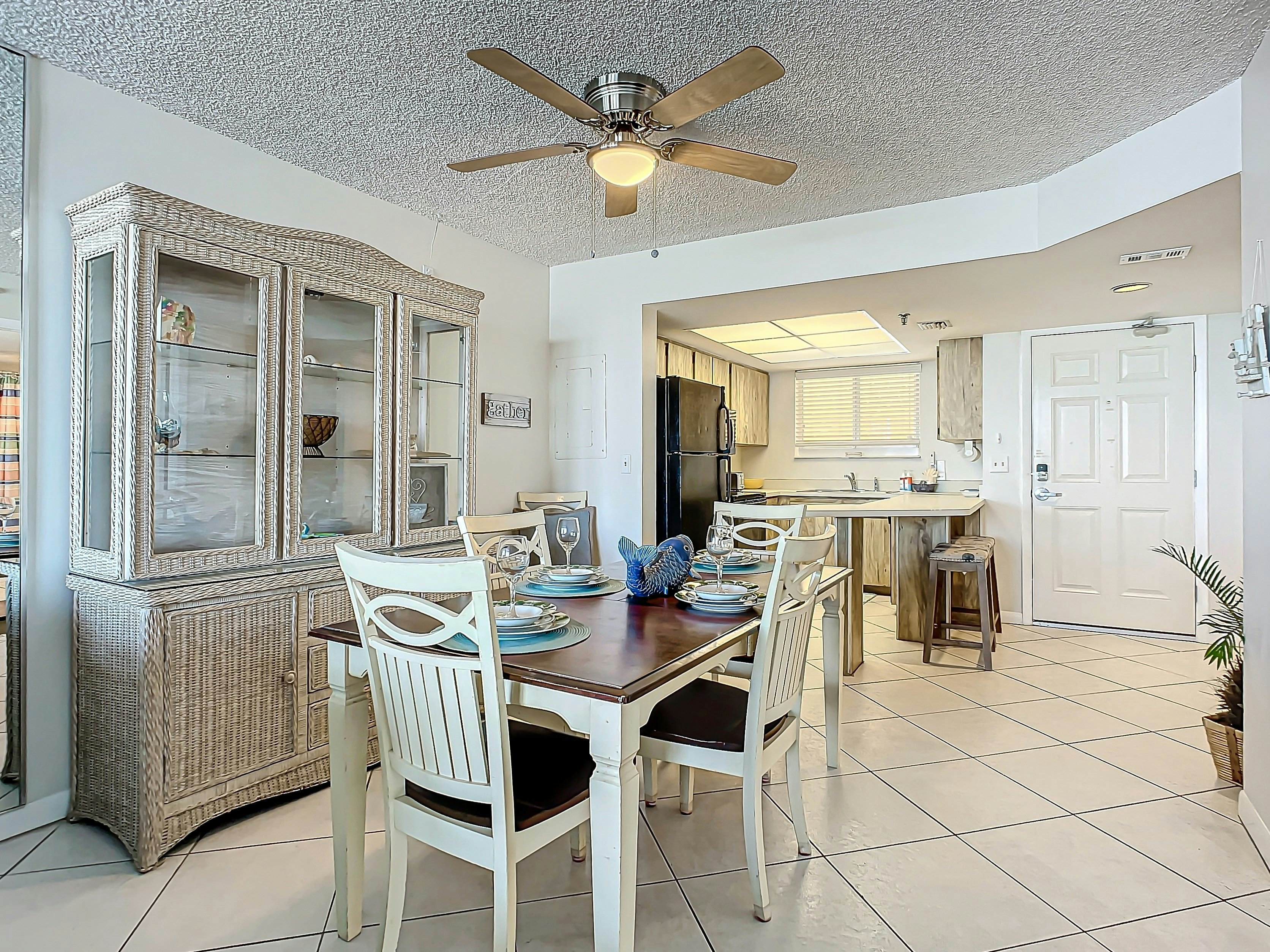 Oceania Beach Club 203