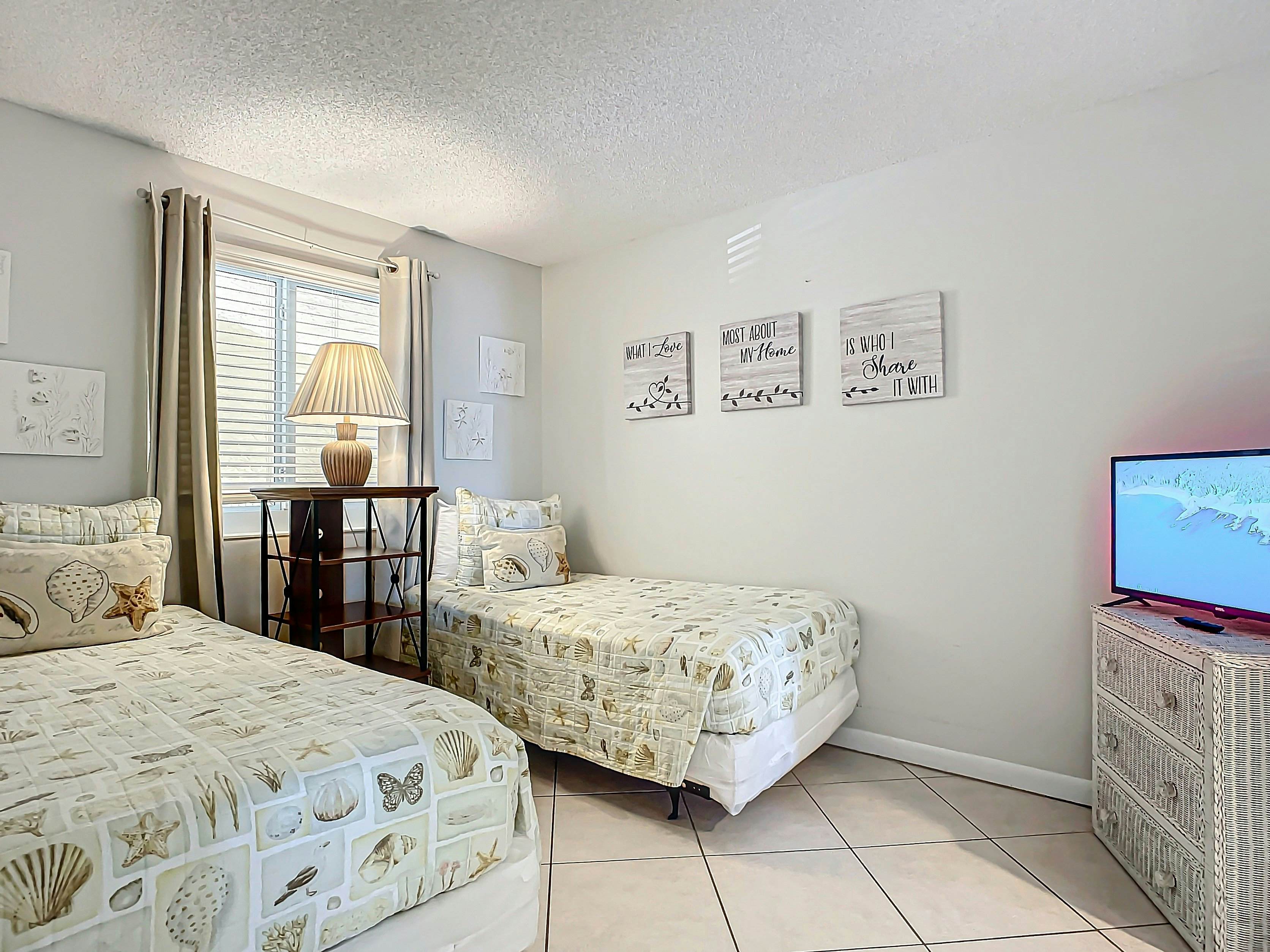 Oceania Beach Club 203