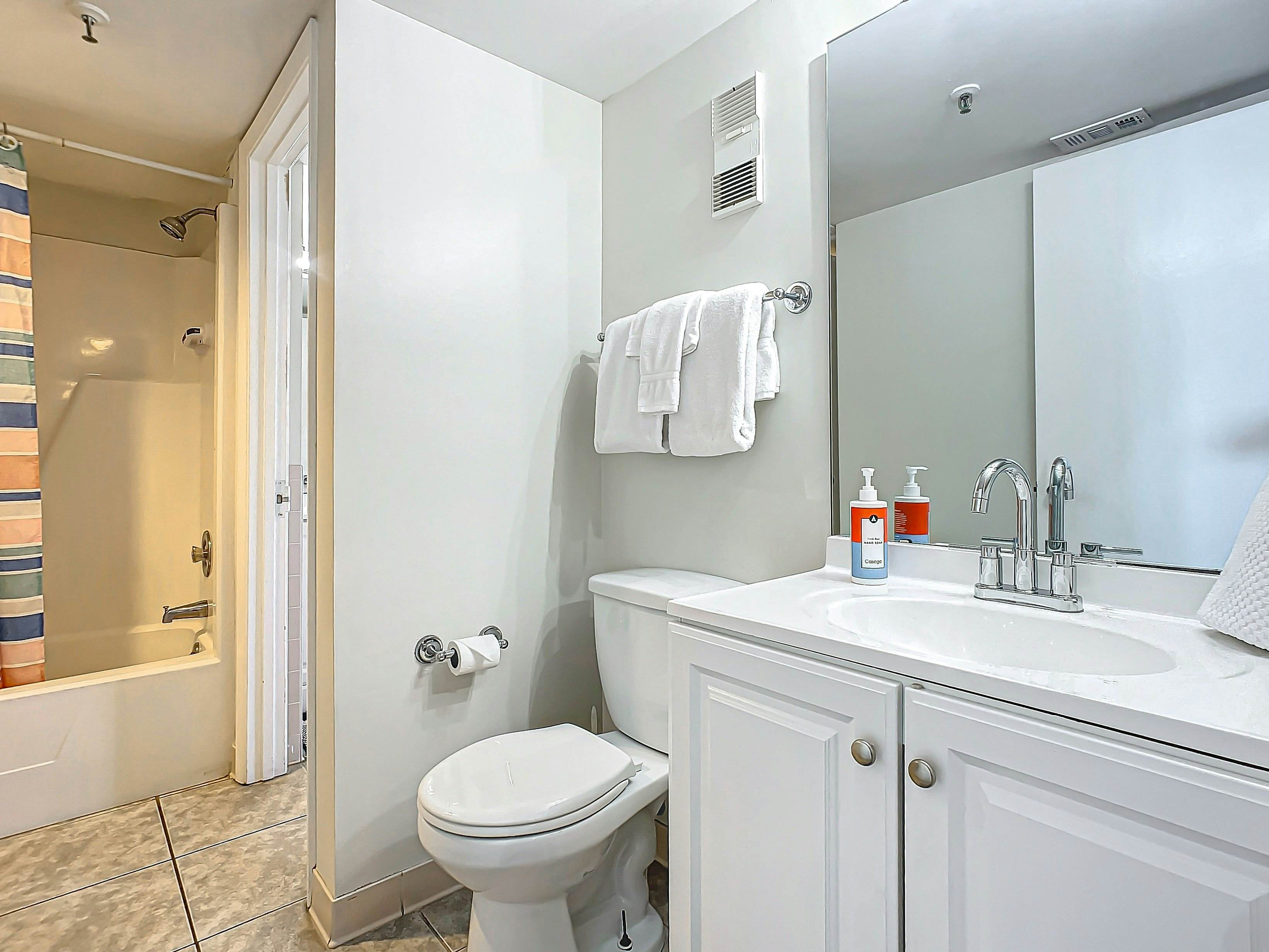 Oceania Beach Club 203