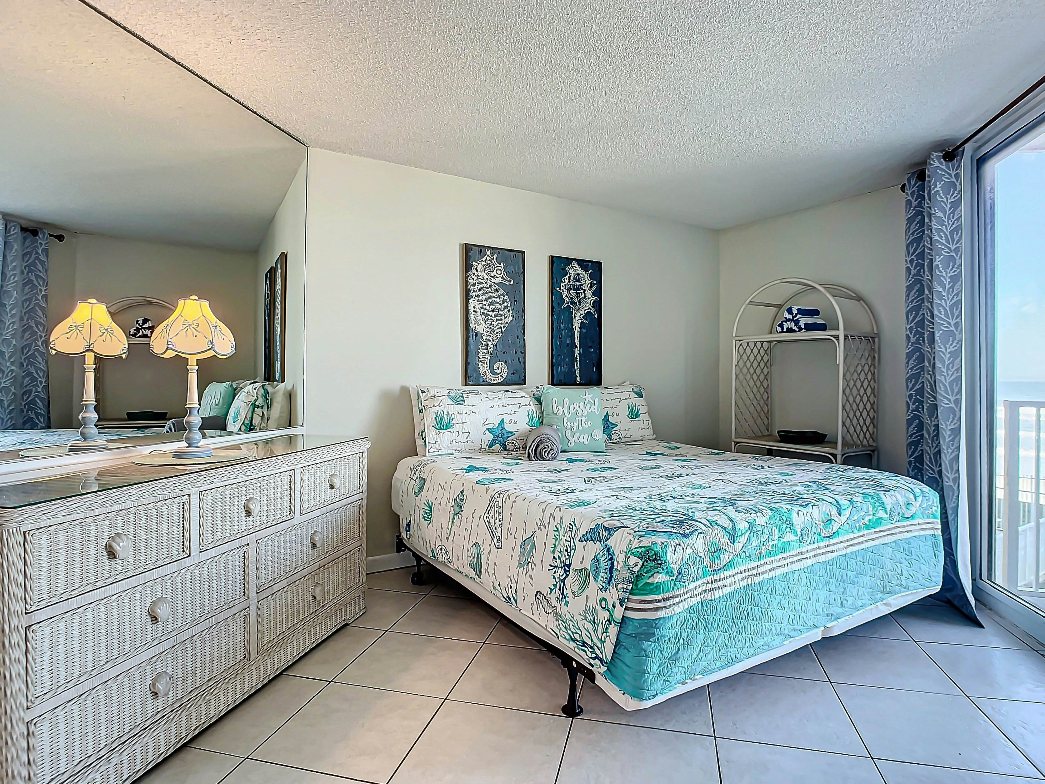 Oceania Beach Club 203