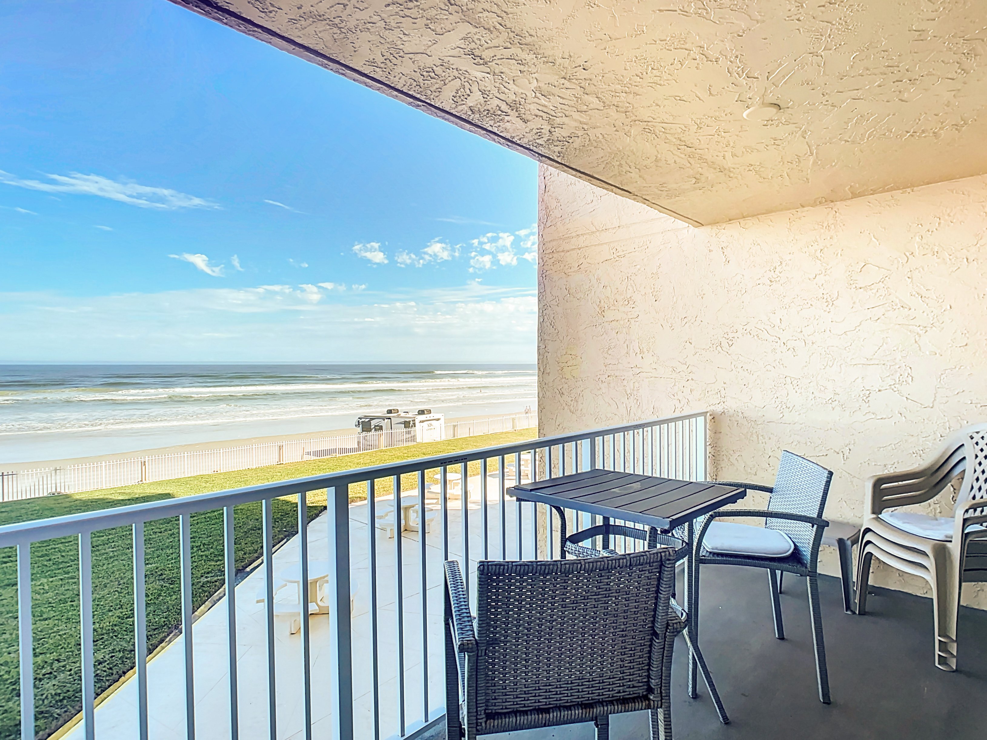 Oceania Beach Club 203