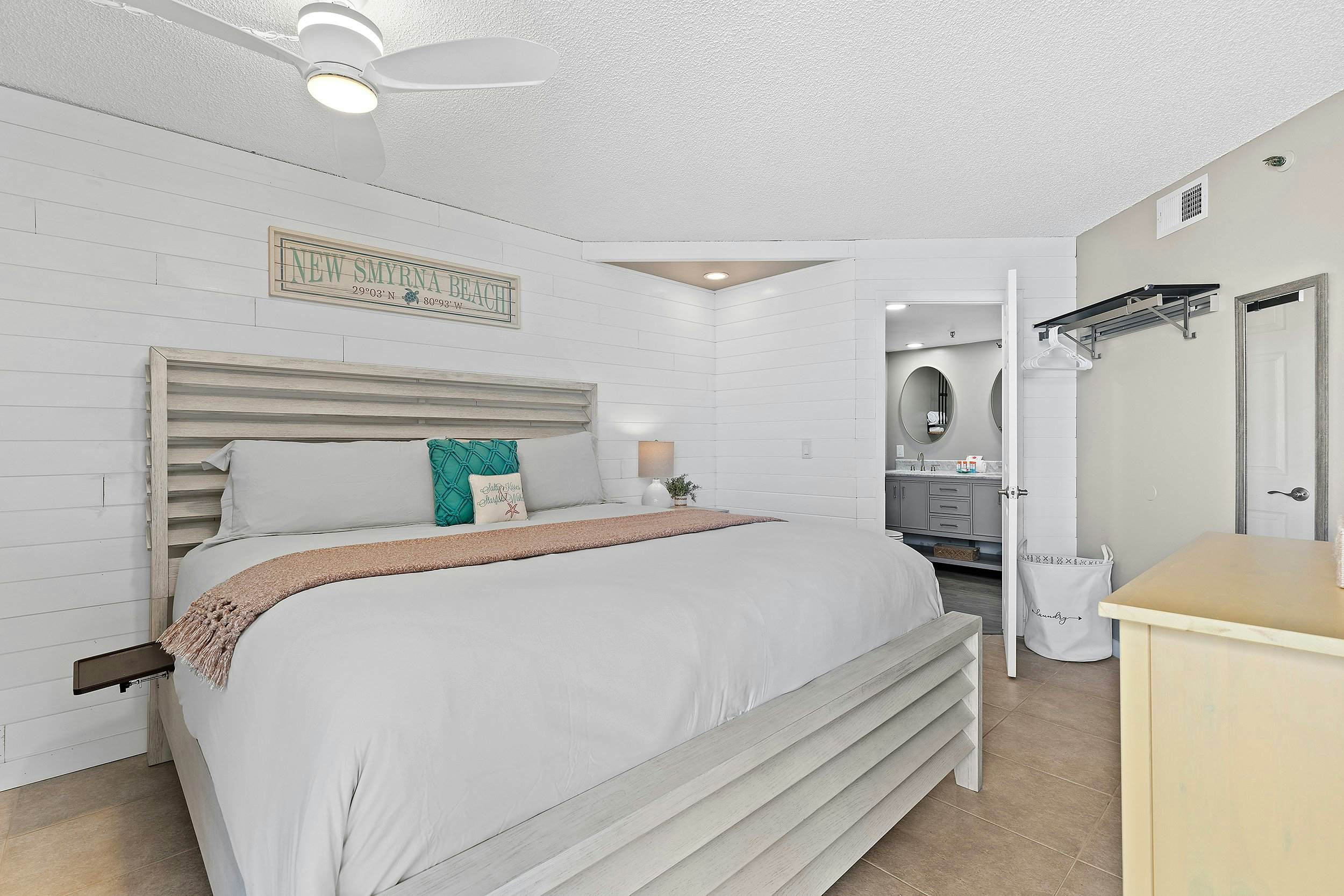 Oceania Beach Club 704