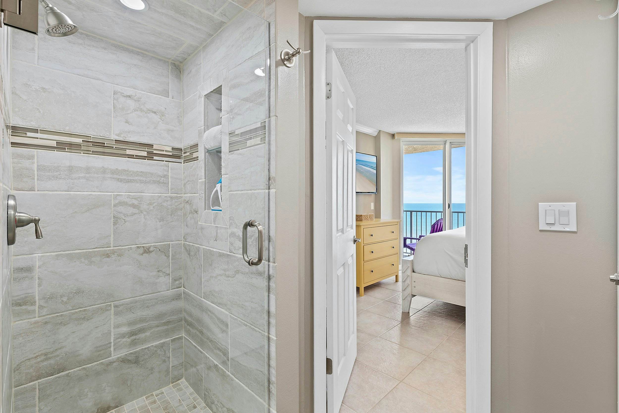 Oceania Beach Club 704