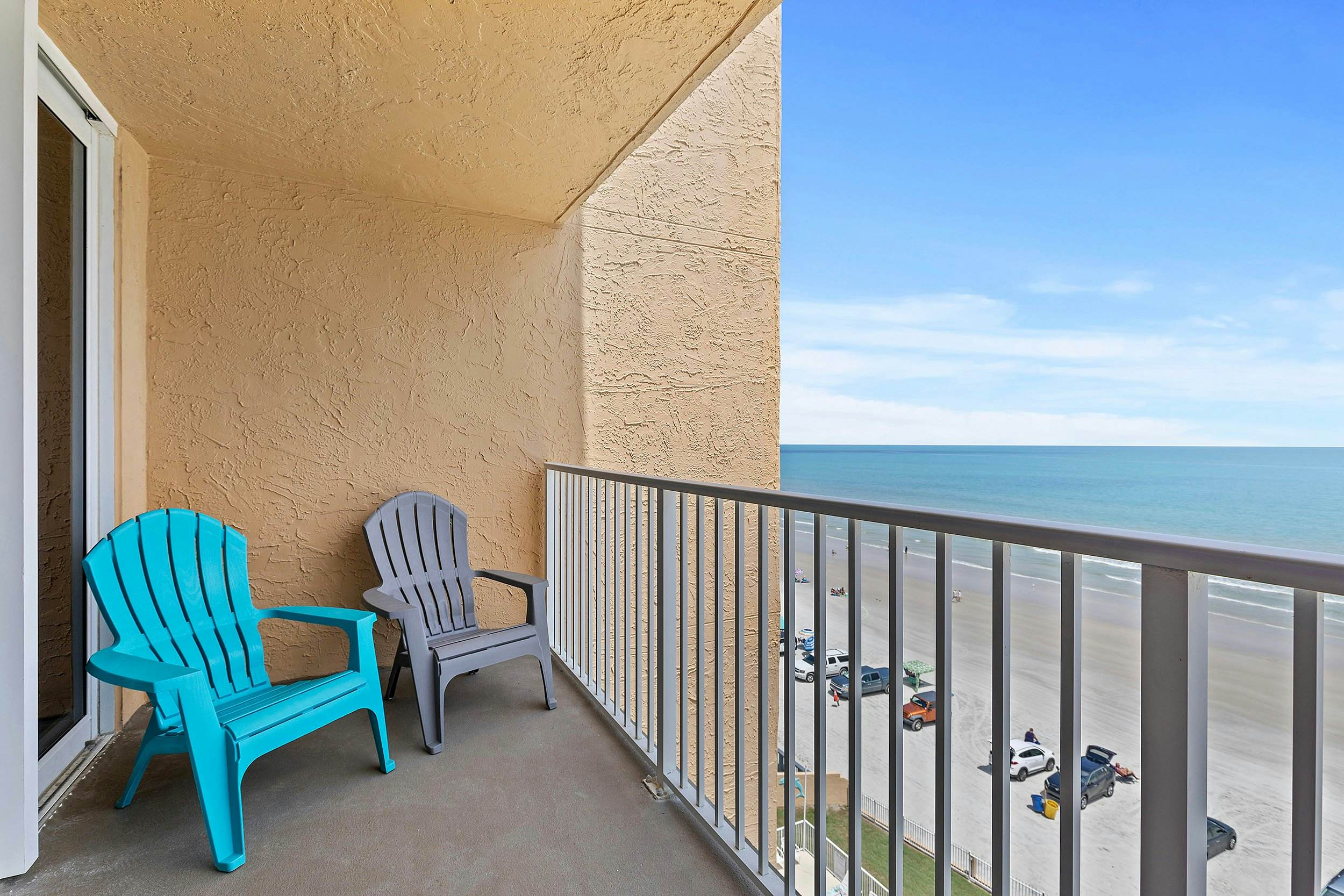 Oceania Beach Club 704