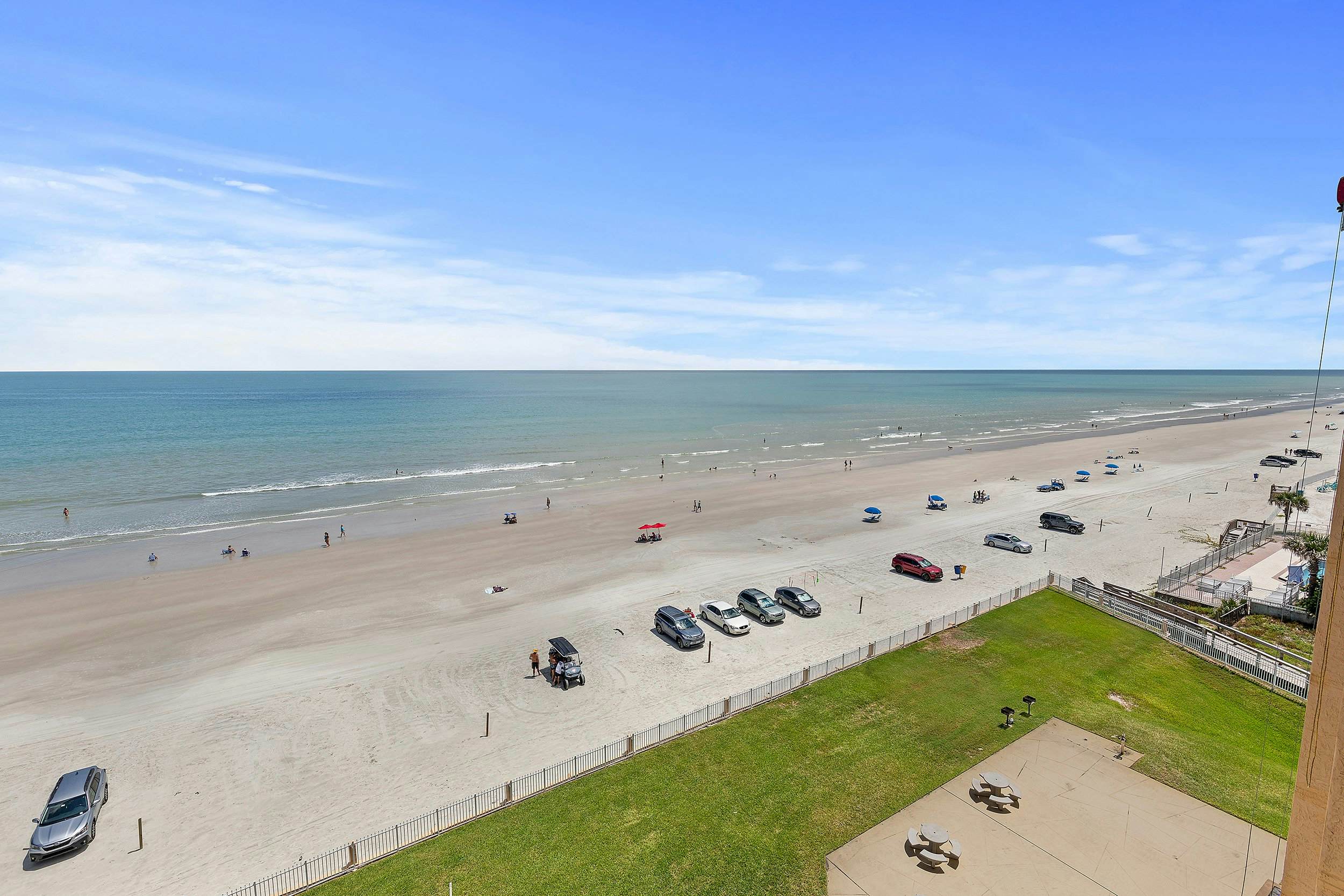 Oceania Beach Club 704