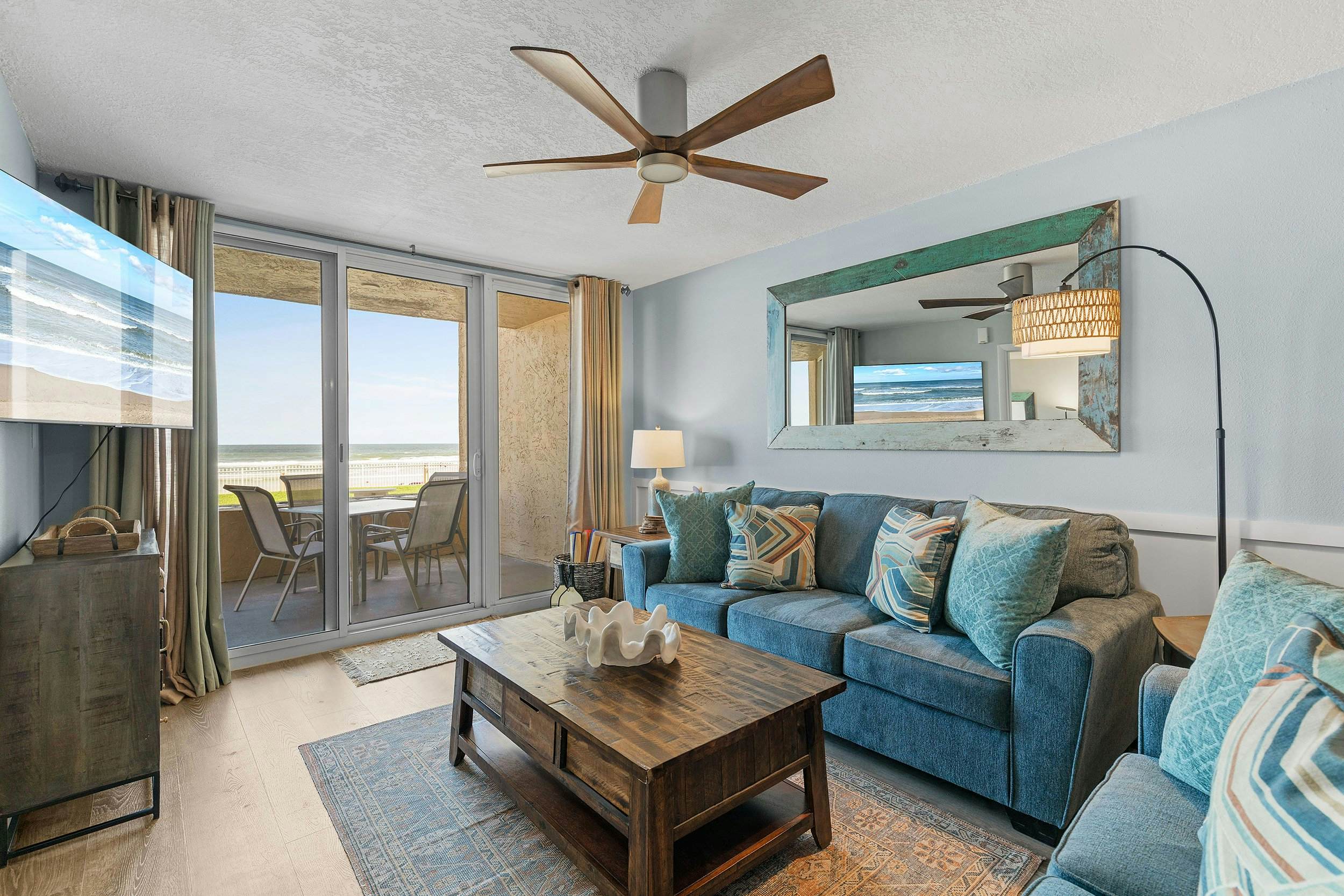 Oceania Beach Club 103