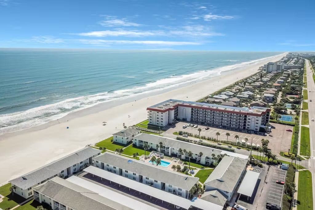 Colony Beach Club 146 - Cottage By The Sea