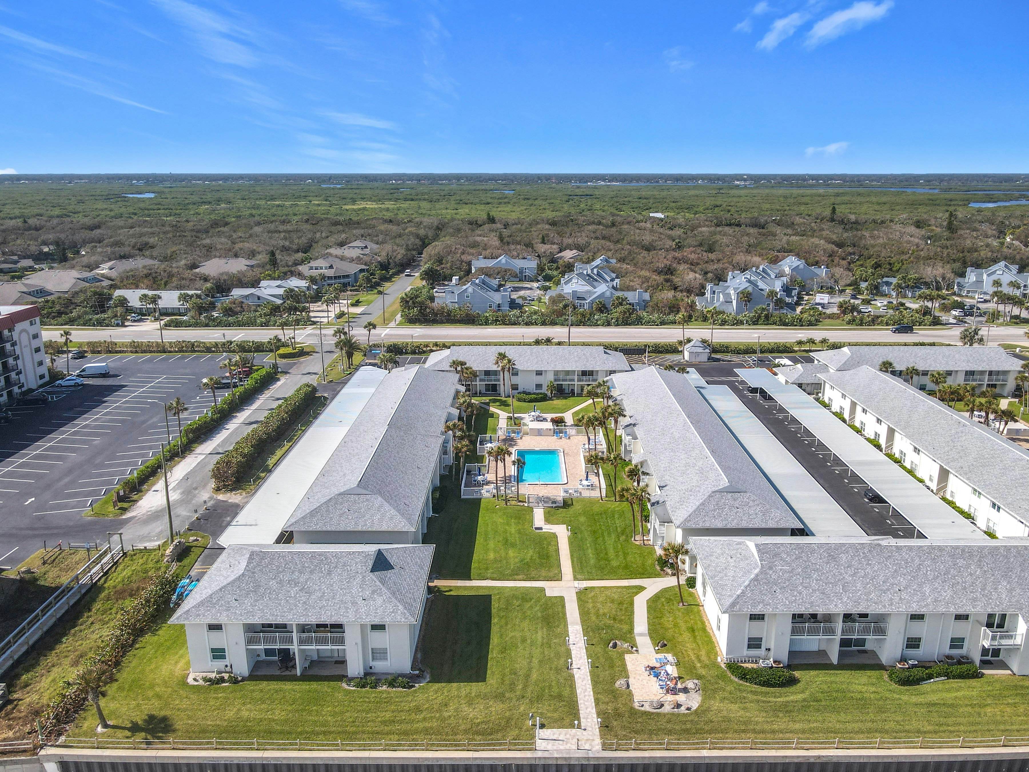 Colony Beach Club 146 - Cottage By The Sea