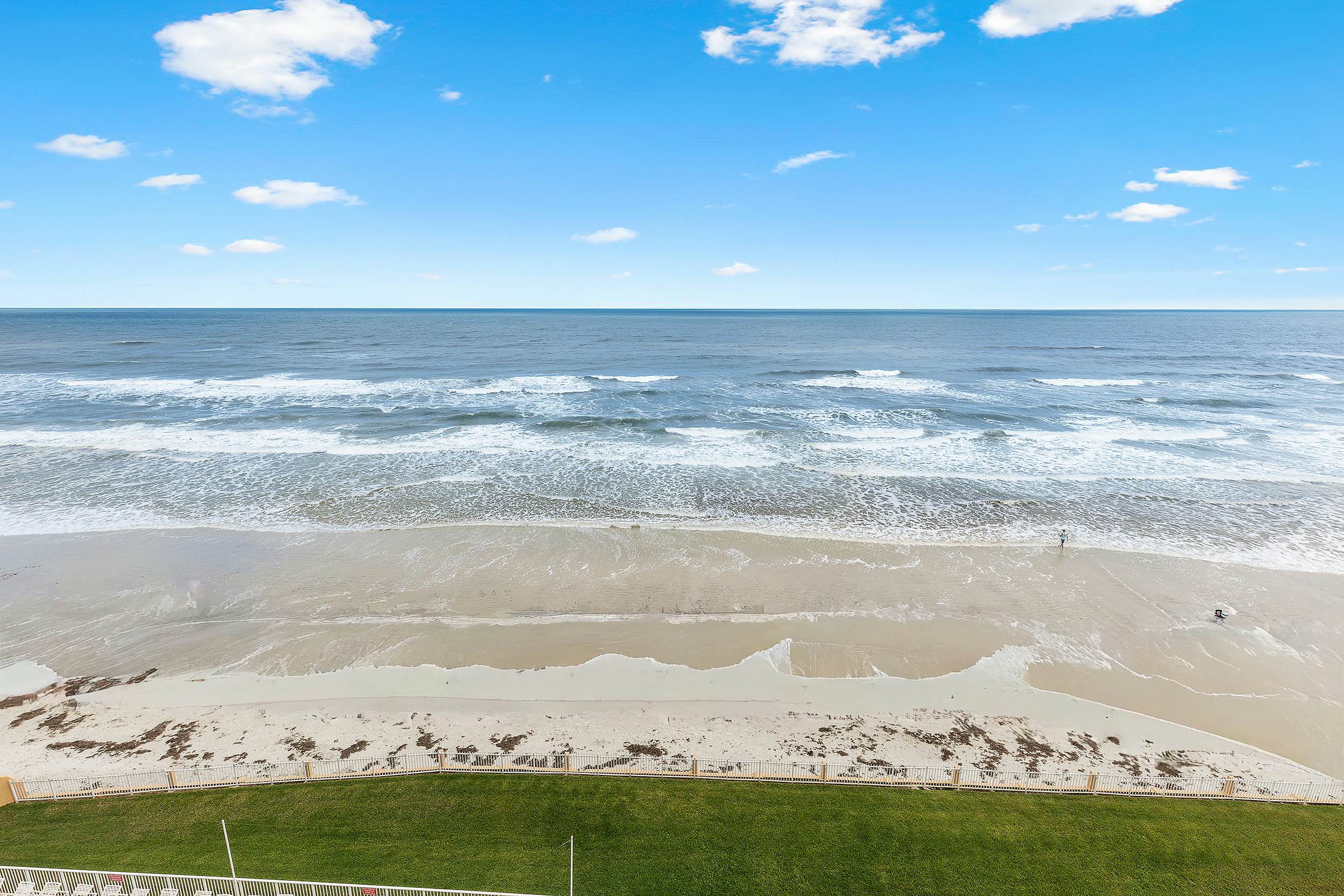 Oceania Beach Club 803