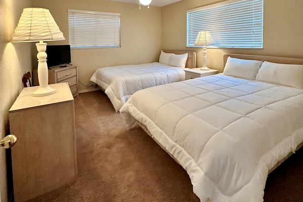 Speed & Sand: Pool Table, Parking & Minutes to Beach/Speedway