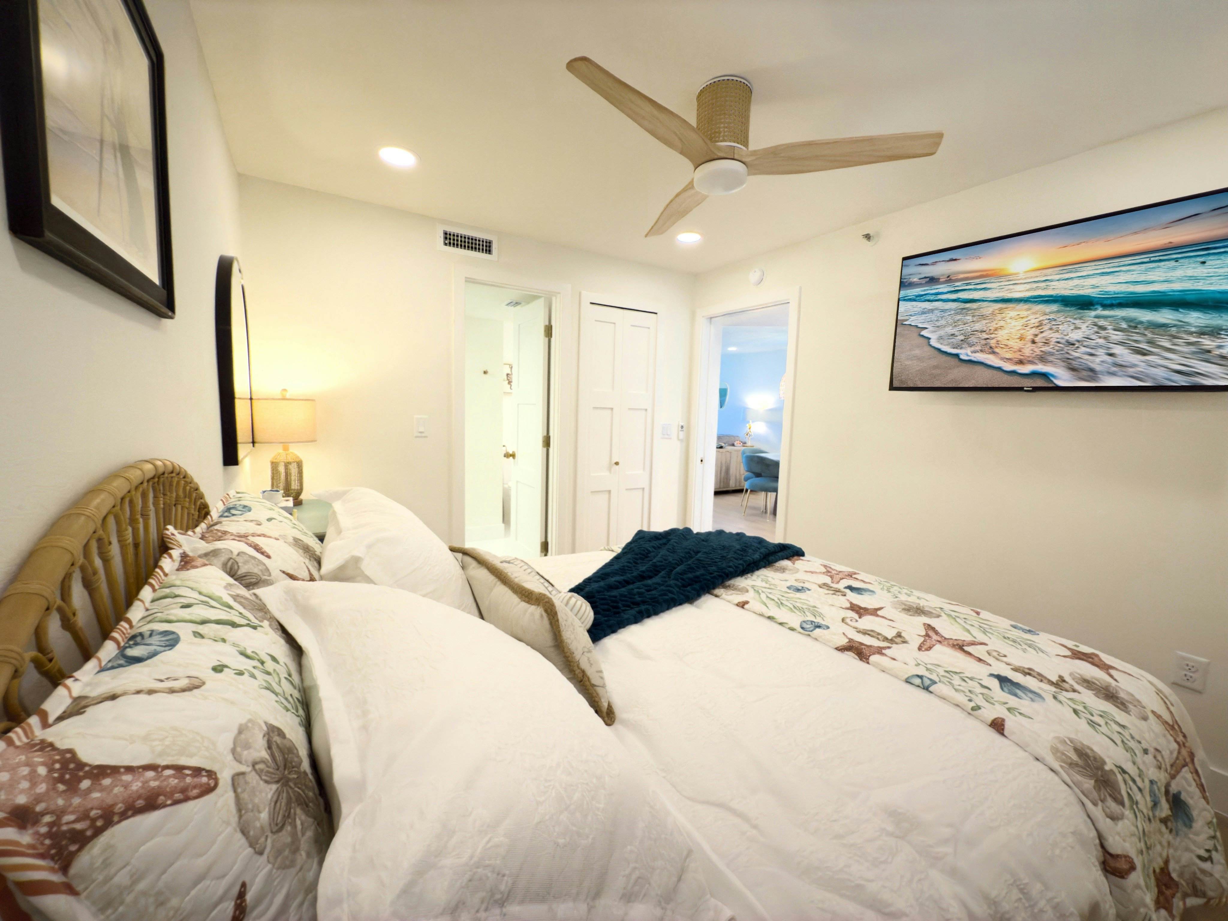 Oceania Beach Club 201