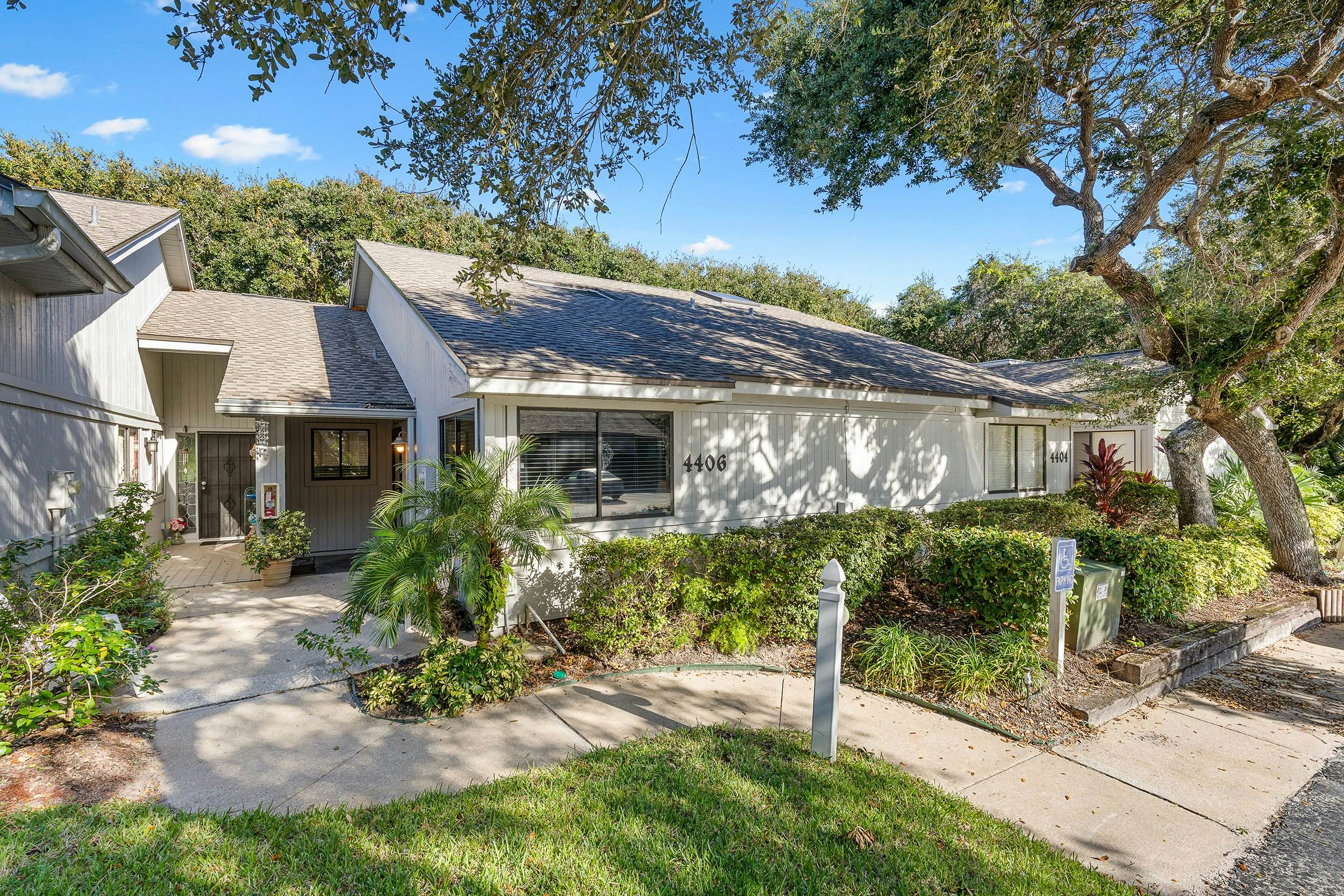 Sea Woods Villa 4406