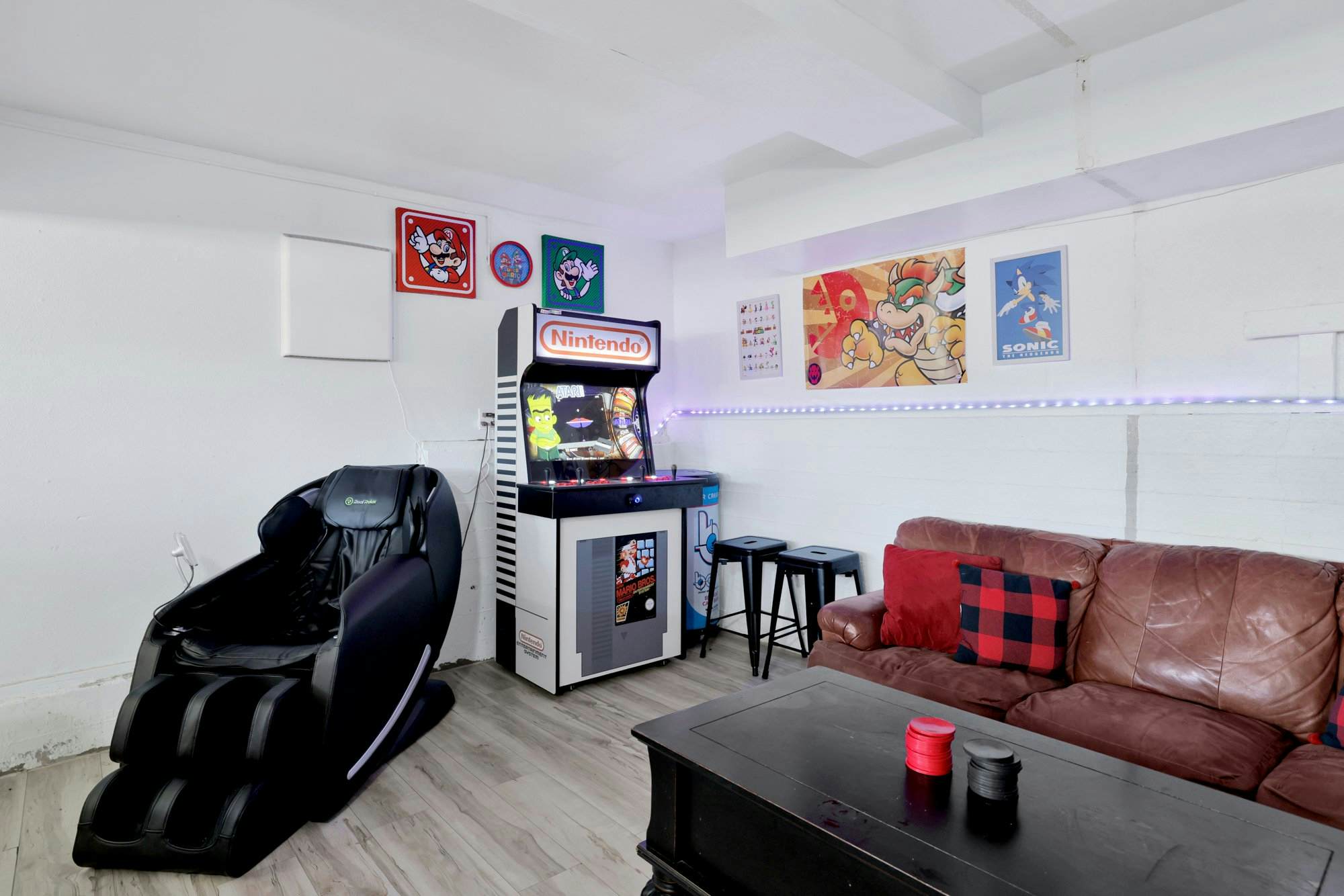 2585-Lakeview Pines Log Cabin