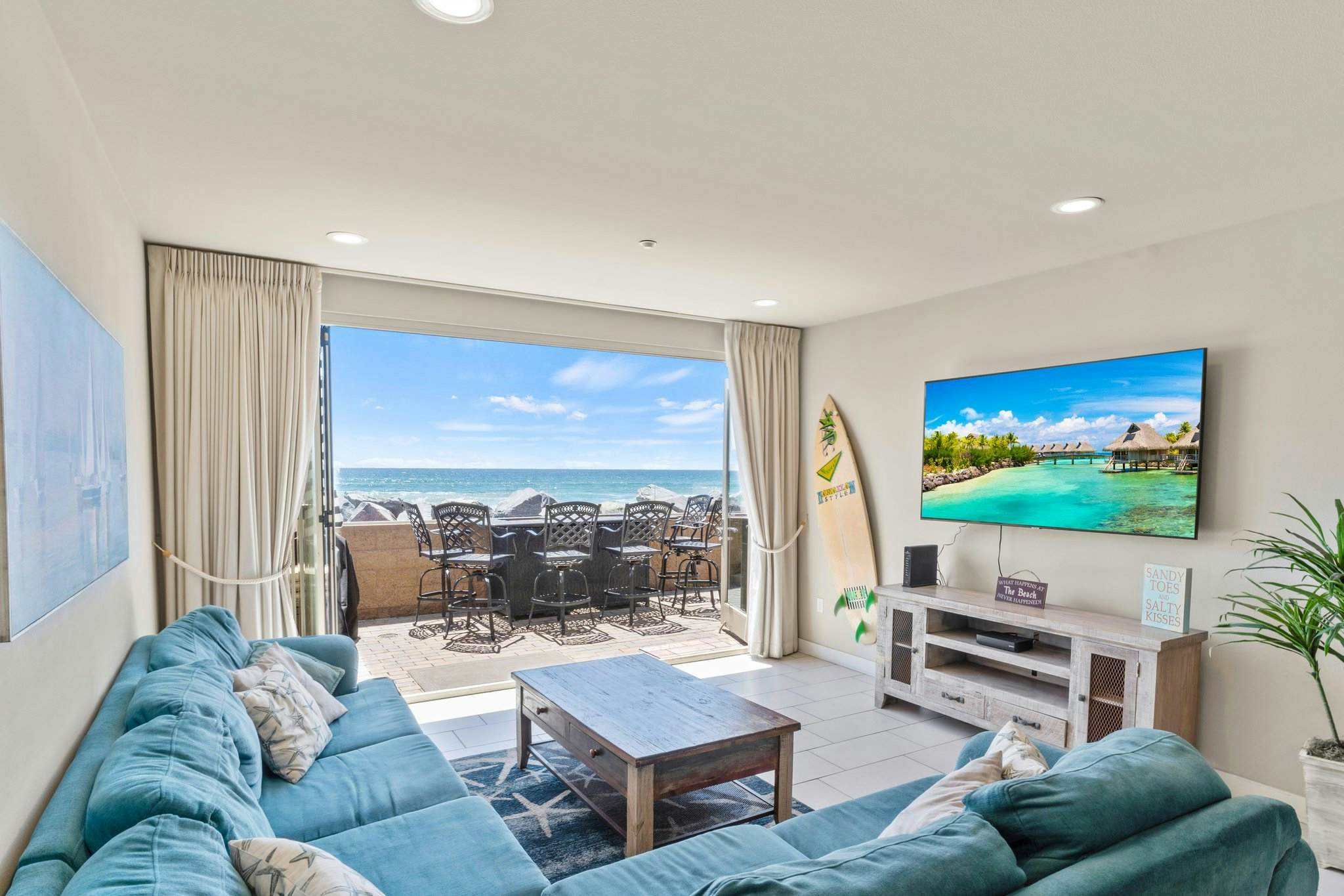 Oceanside Oasis Oceanfront Luxury 700S-103