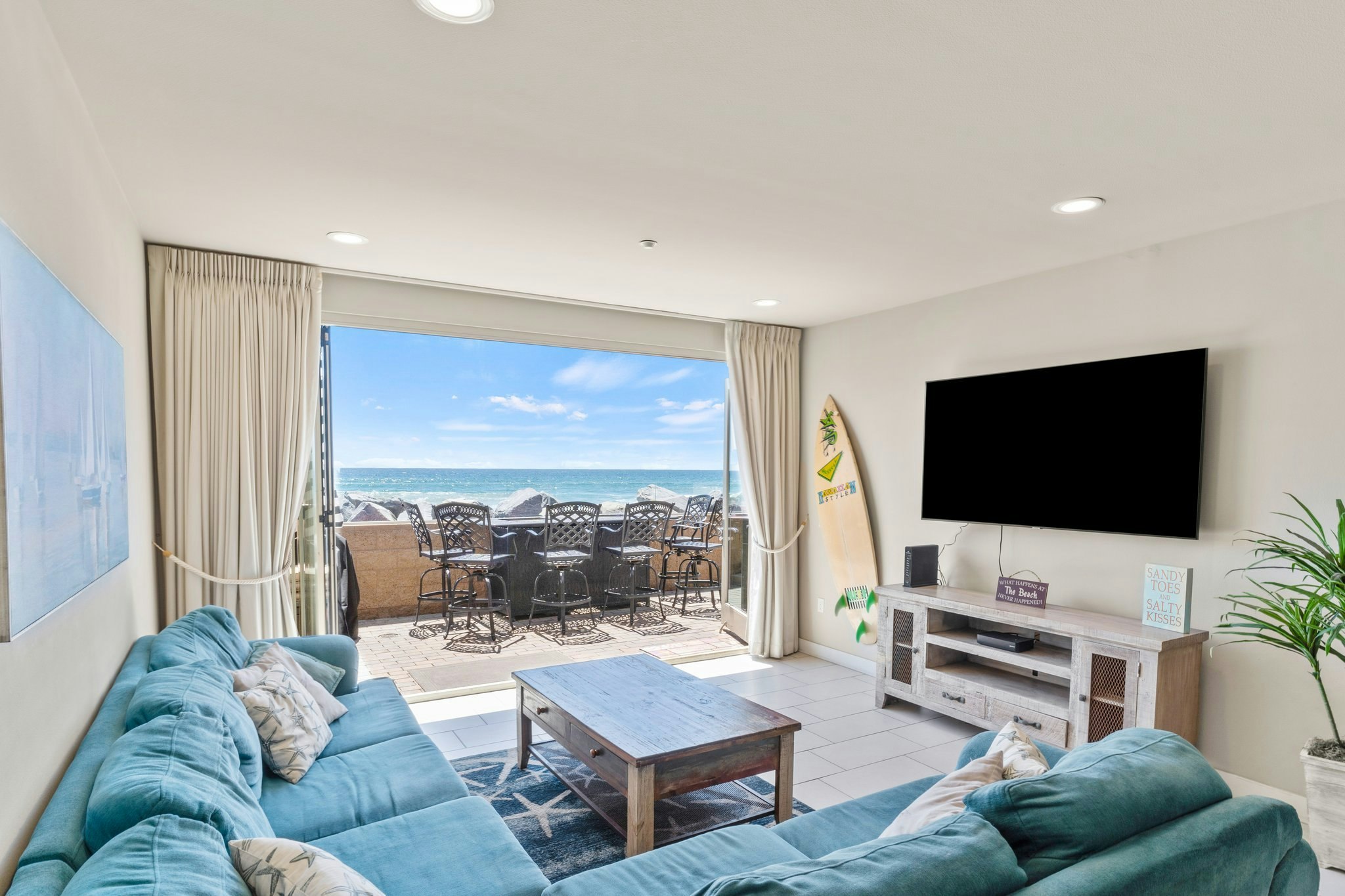 Oceanside Oasis Oceanfront Luxury 700S-103