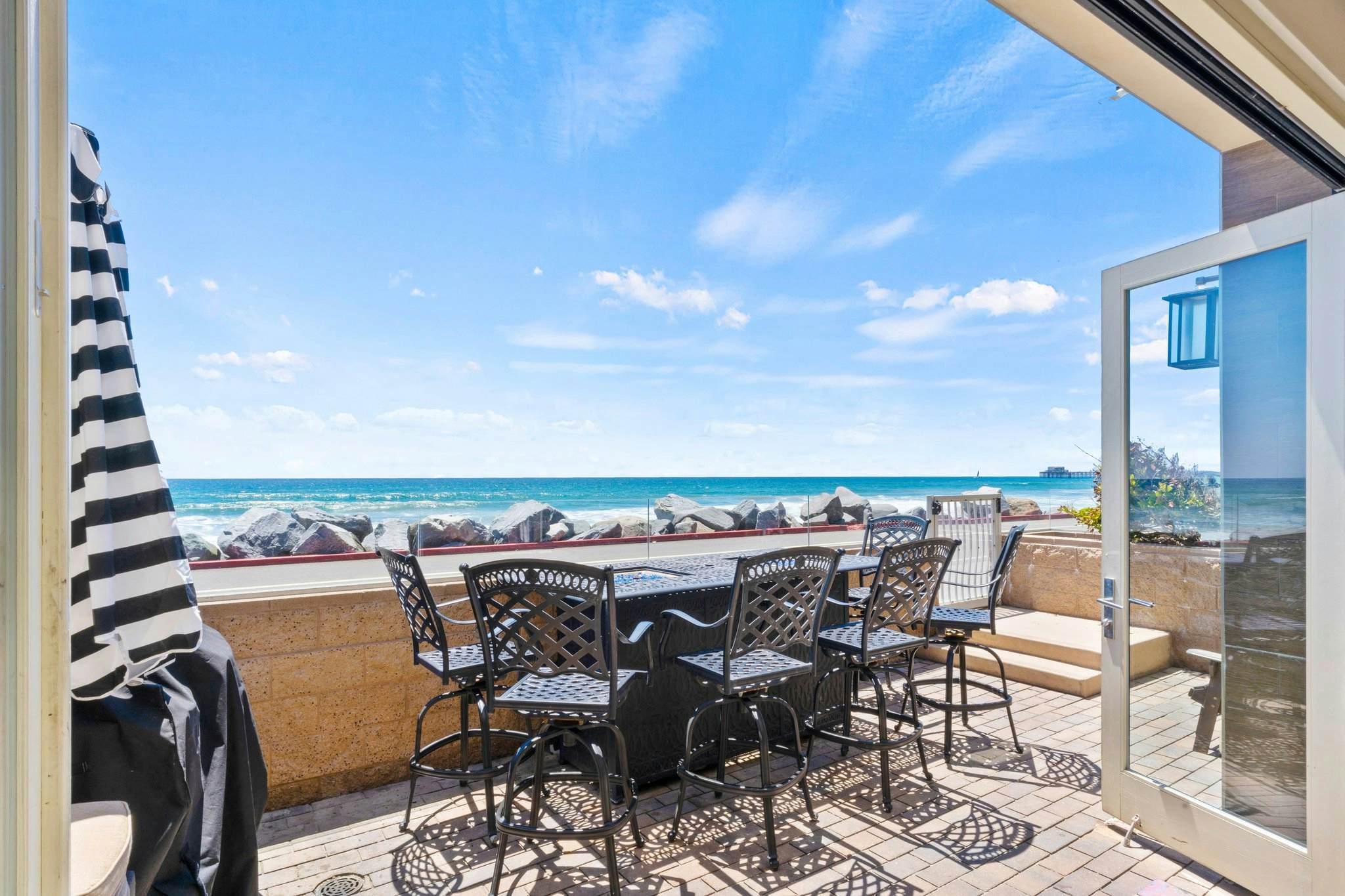 Oceanside Oasis Oceanfront Luxury 700S-103