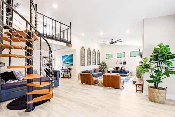 Poppy Cottage Home 4BR