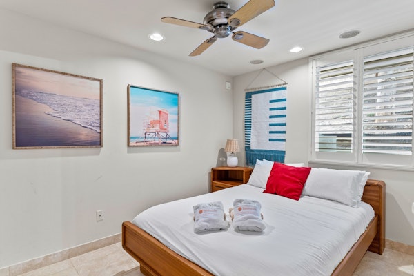 A Wave from it All Toes-in-the-sand