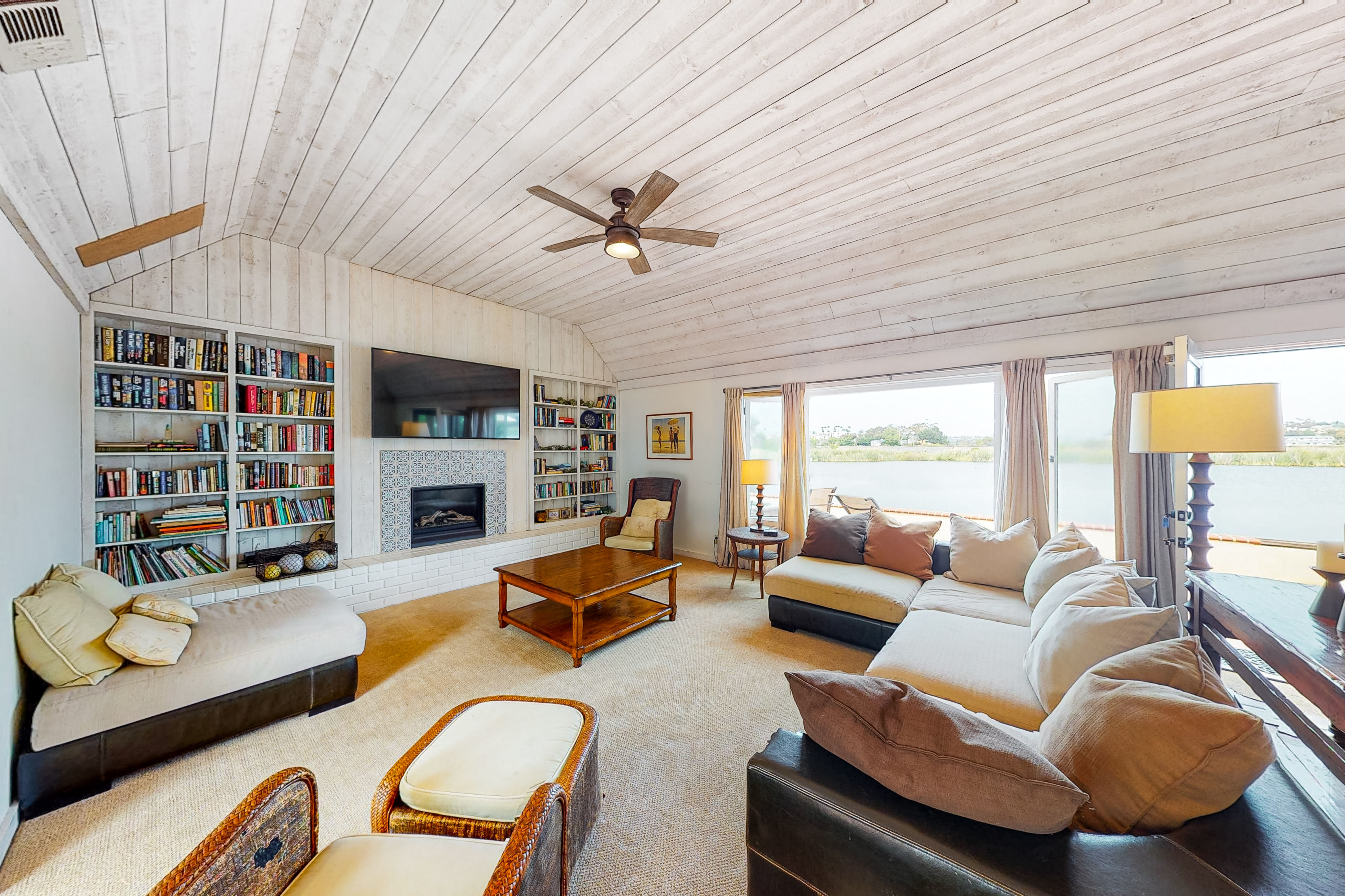 The Normandy House at Saint Malo Spacious and Charming Retreat with tons of amenities