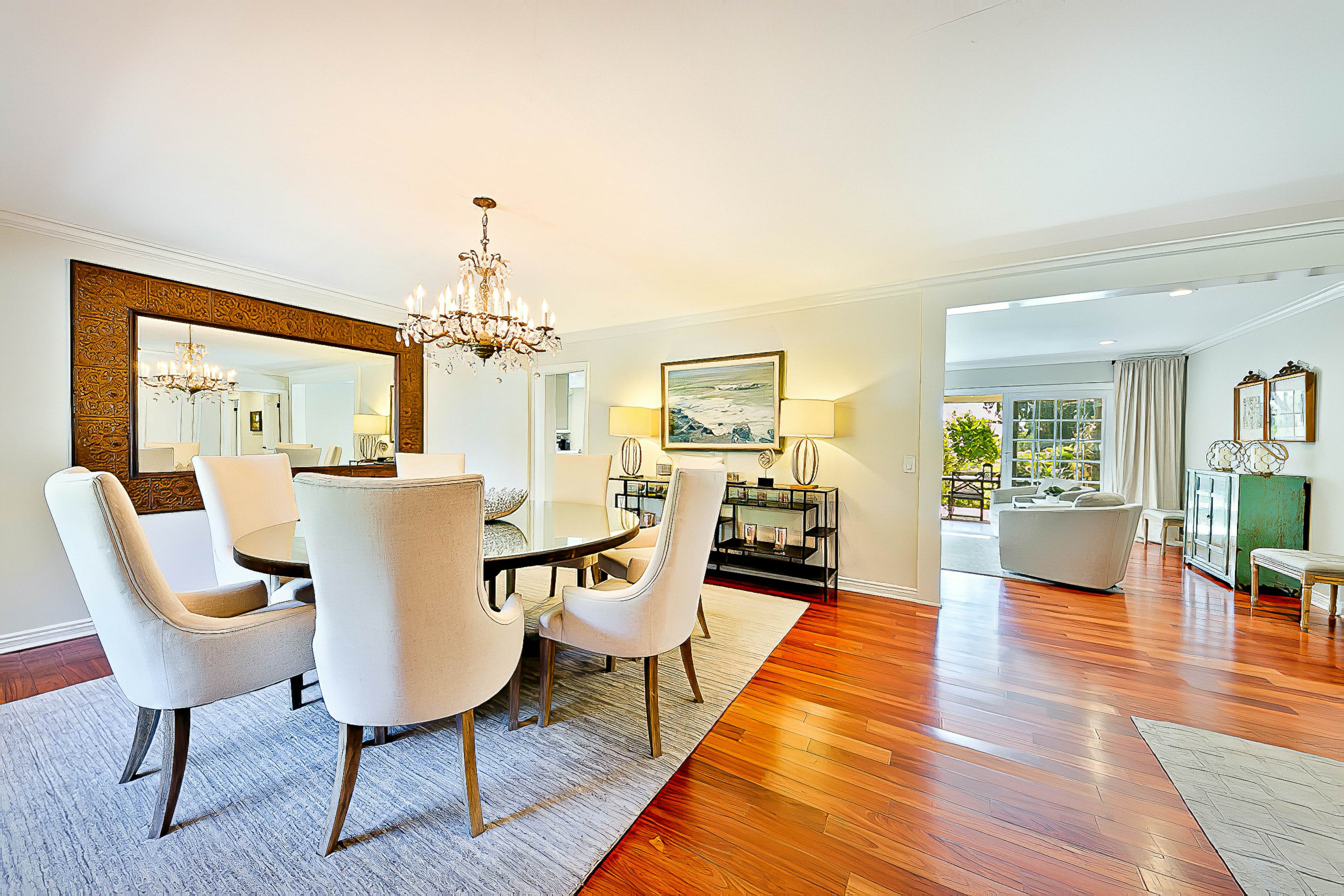 La Jolla Scenic Retreat