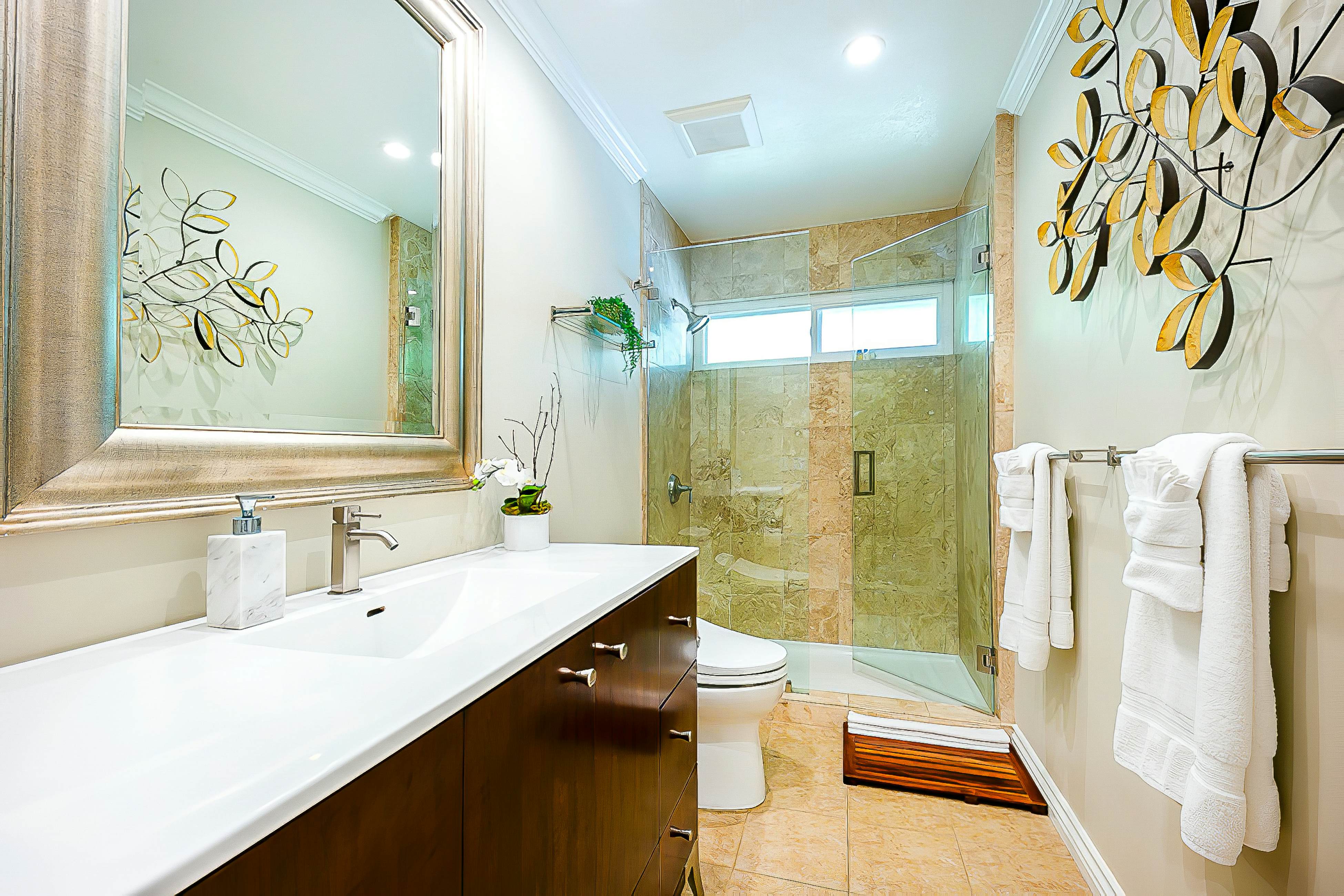 La Jolla Scenic Retreat