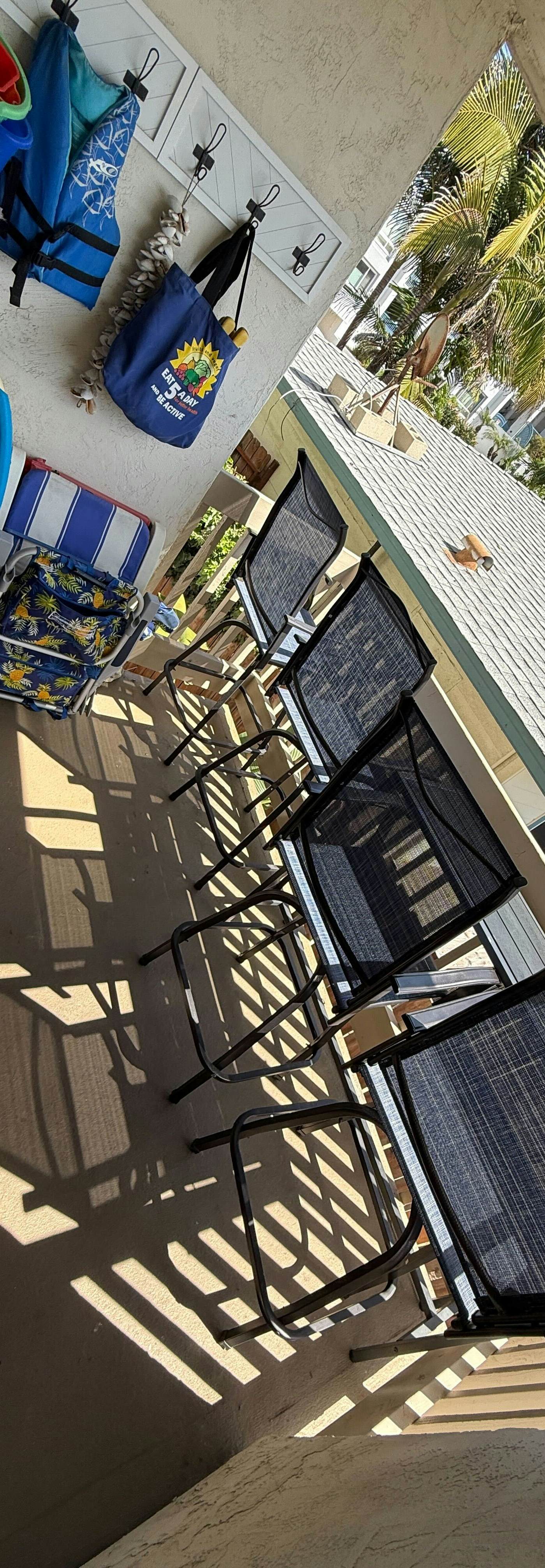 Breakwater Escape A 200