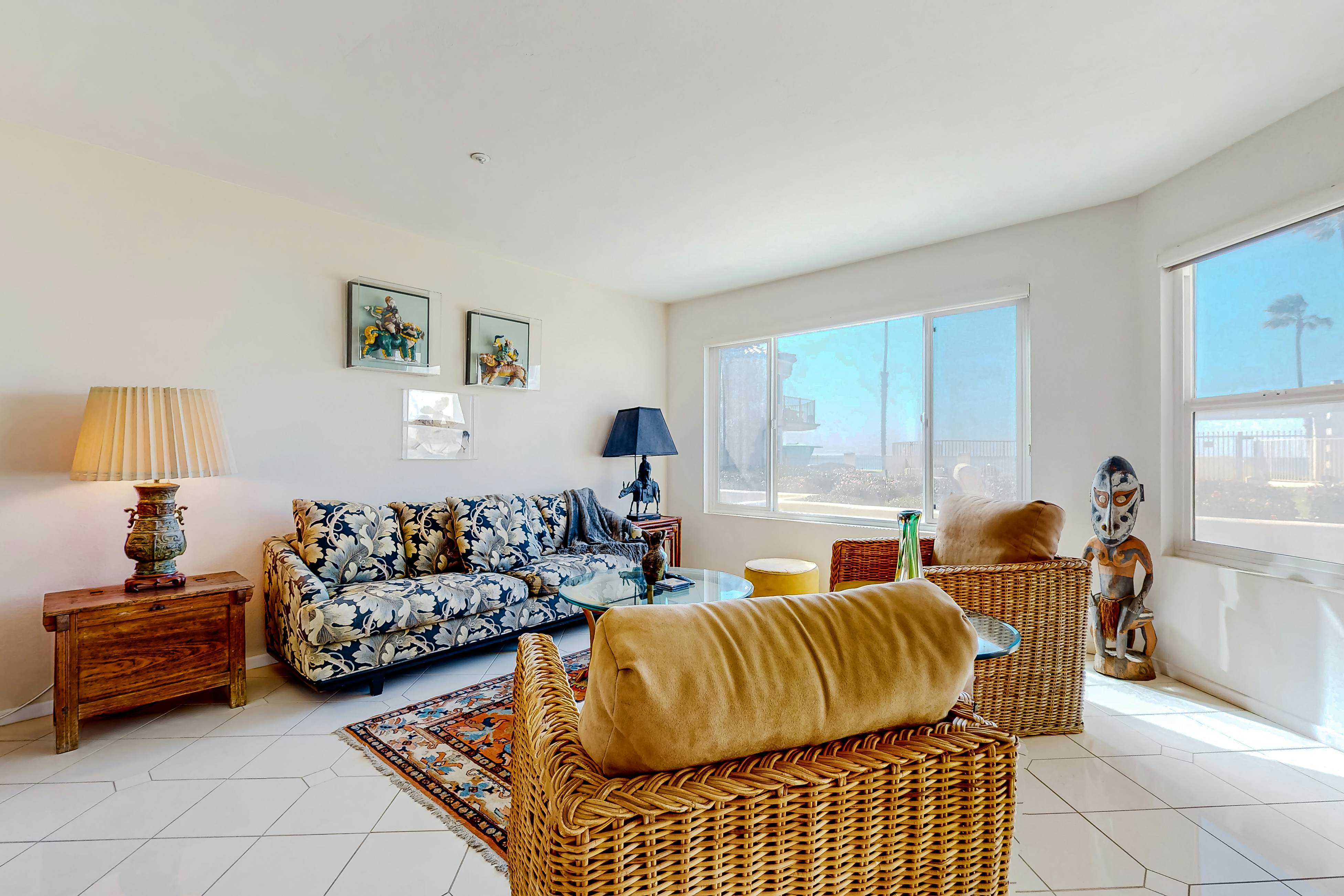 Beachfront Condo at the Sea